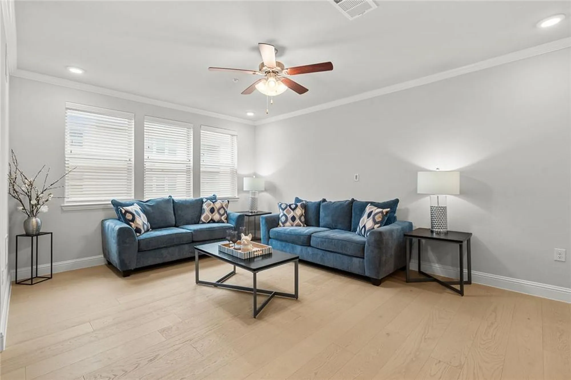 Property Slideshow image 2 of 39 | 651 n watters rd apt 2307, Allen, TX, 75013