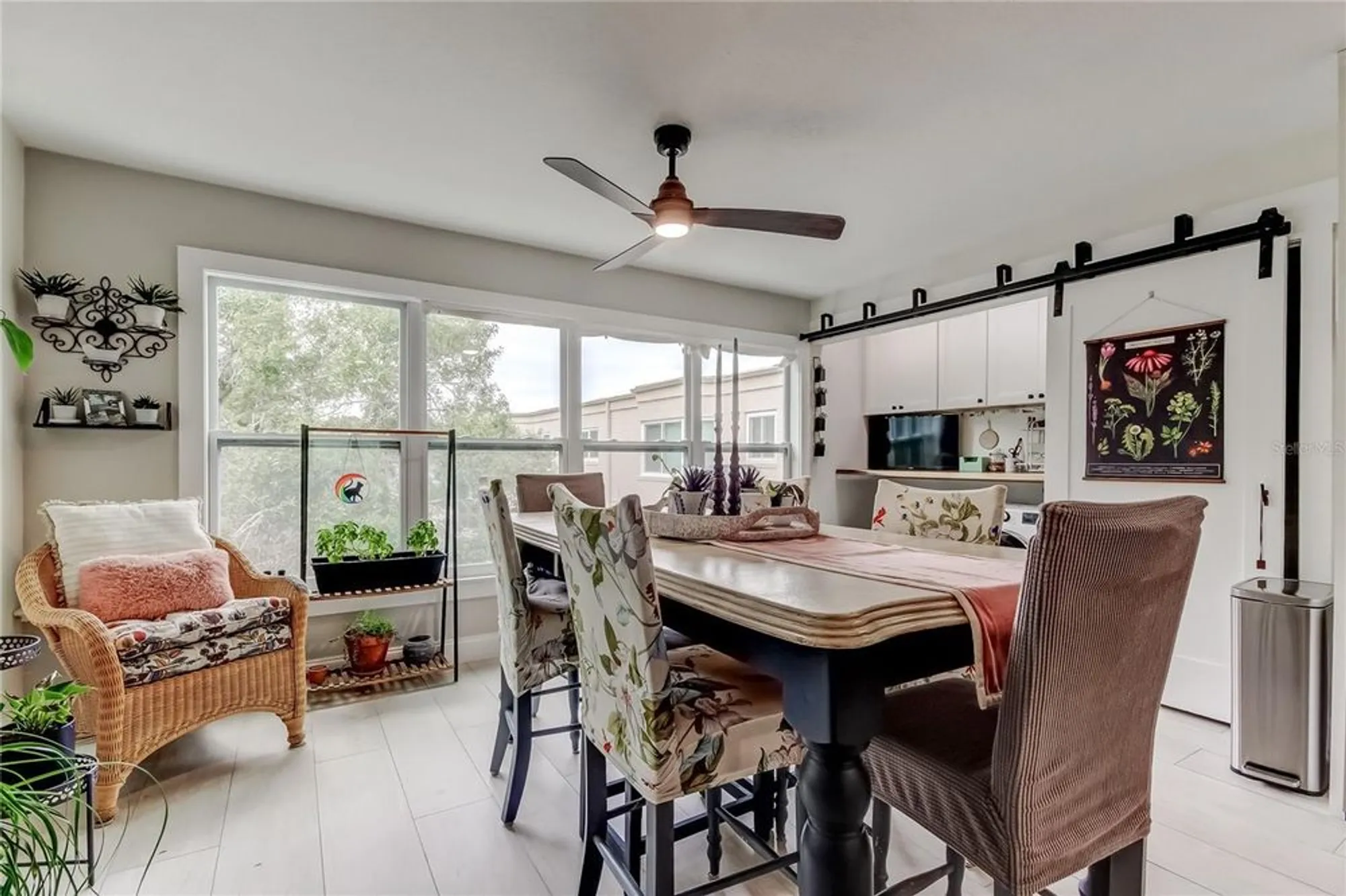 Property Slideshow image 17 of 66 | 2170 americus blvd 64, Clearwater, FL, 33763