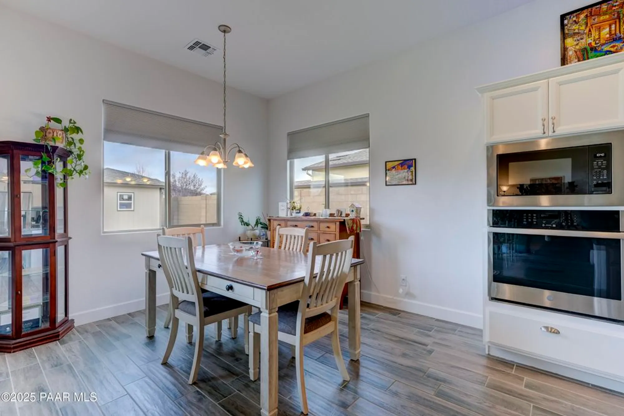Property Slideshow image 12 of 28 | 7908 e bella vista ln, Prescott Valley, AZ, 86315