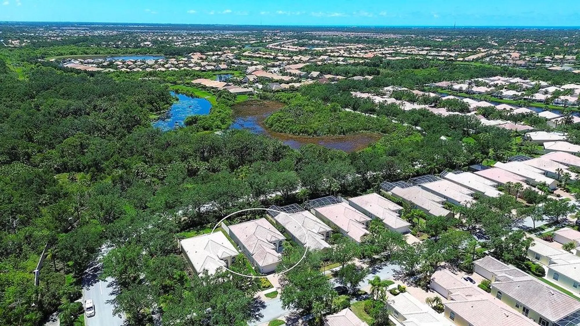 Property Slideshow image 3 of 50 | 5877 ferrara dr, Sarasota, FL, 34238