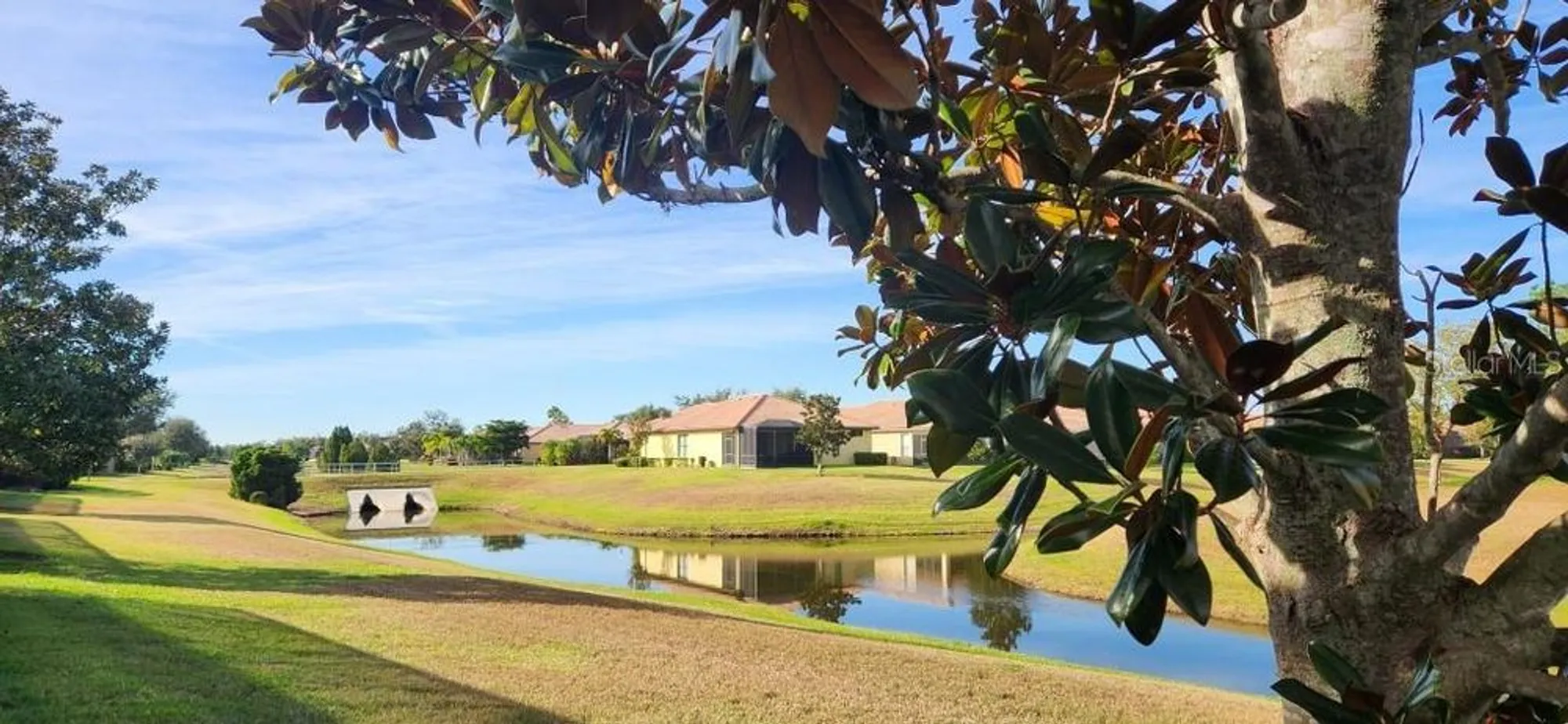 Property Slideshow image 9 of 31 | 237 mystic falls dr, Apollo Beach, FL, 33572