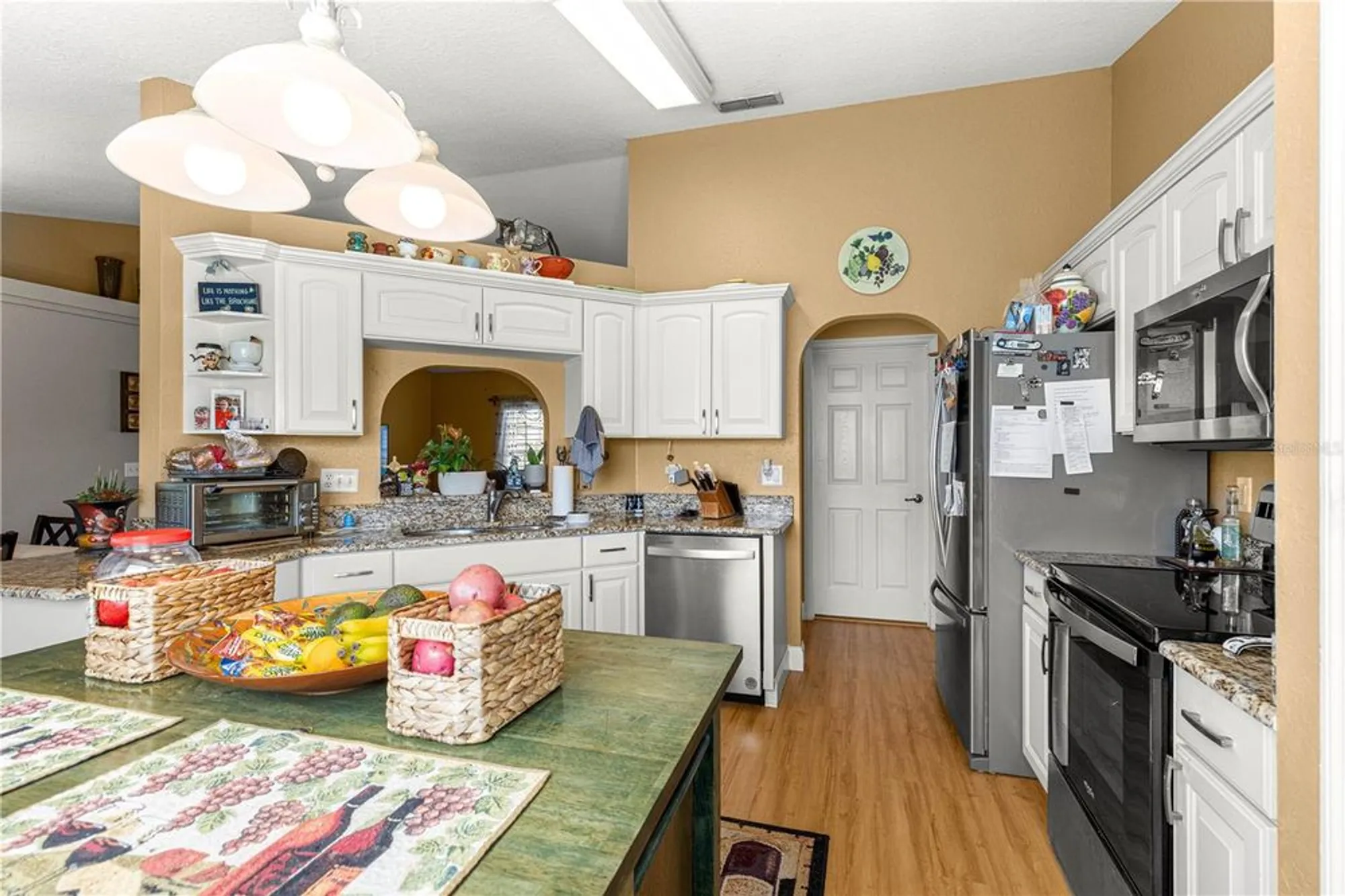 Property Slideshow image 13 of 39 | 12459 se 176th loop, Summerfield, FL, 34491