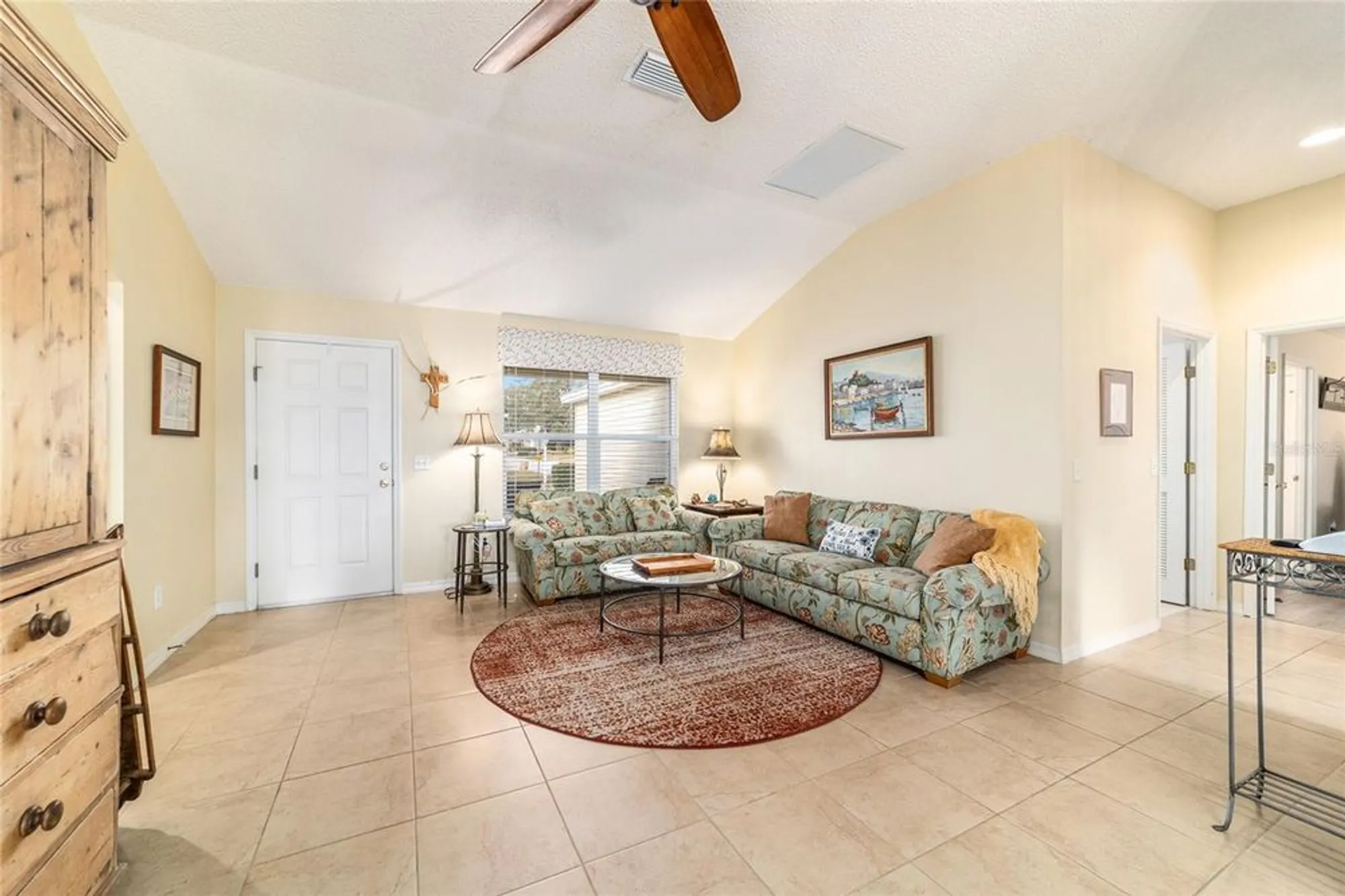 Property Slideshow image 8 of 57 | 17145 se 93rd yondel cir, The Villages, FL, 32162