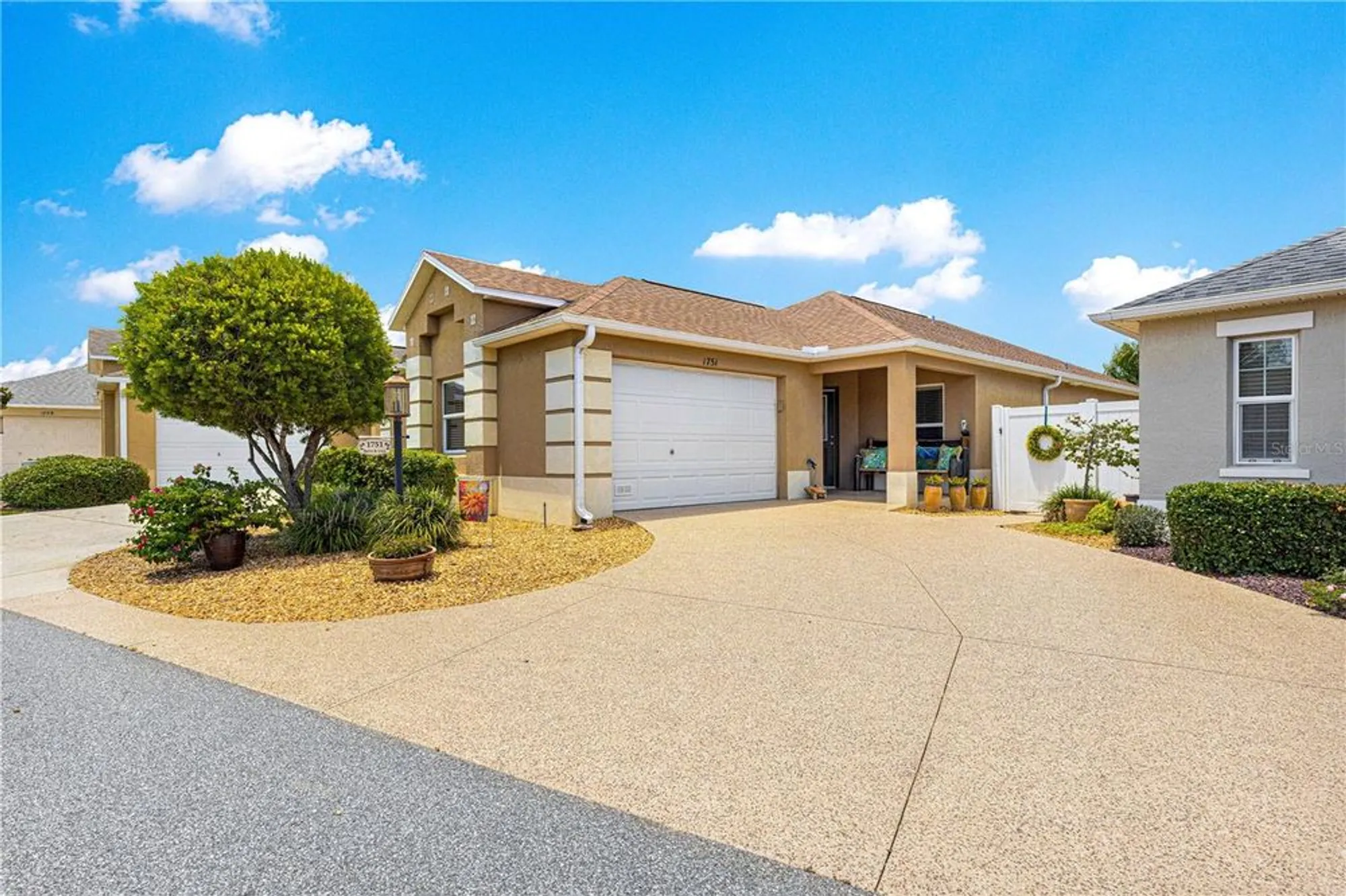 Property Slideshow image 3 of 46 | 1751 brandenburg ct, The Villages, FL, 32163