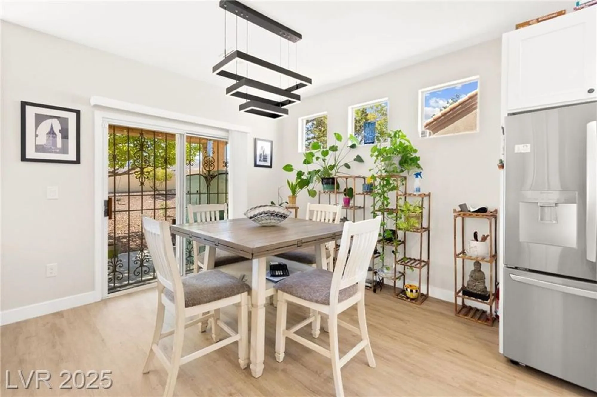 Property Slideshow image 17 of 36 | 11025 mission lakes ave, Las Vegas, NV, 89134