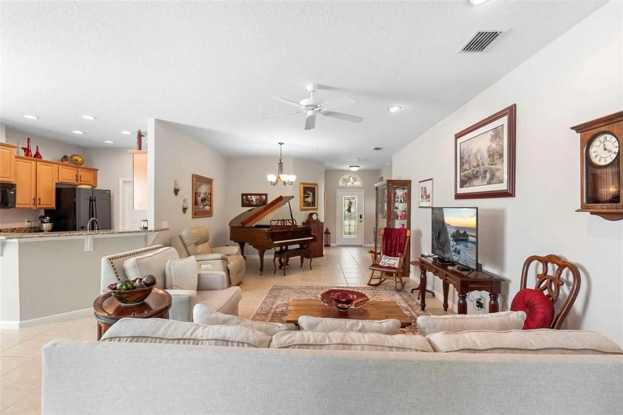Property Slideshow image 18 of 36 | 1385 longley pl, Deland, FL, 32724