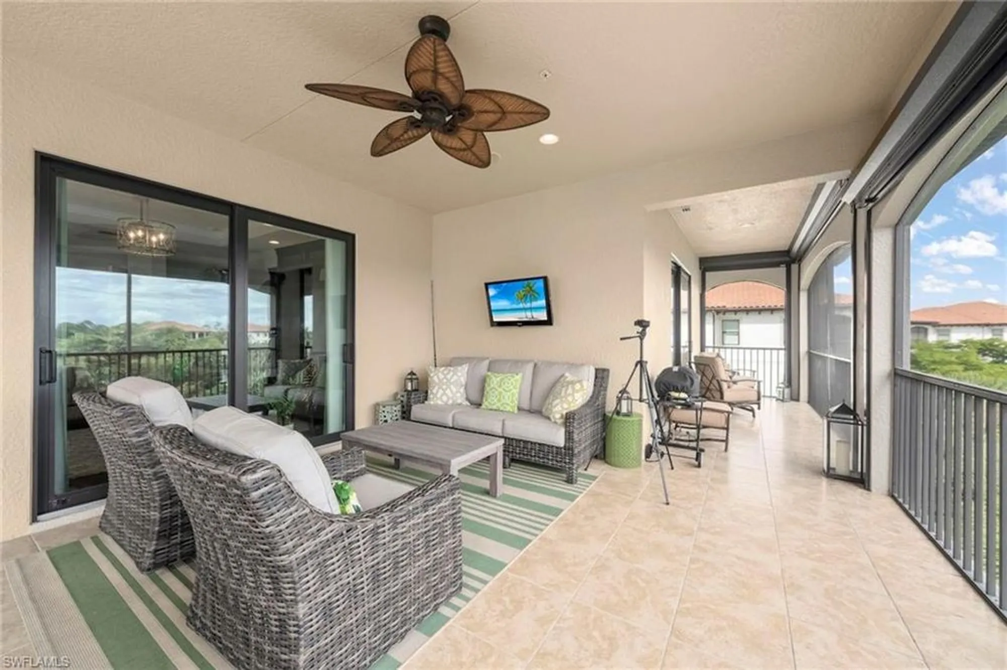 Property Slideshow image 12 of 49 | 24451 terzetto ln 403, Bonita Springs, FL, 34134