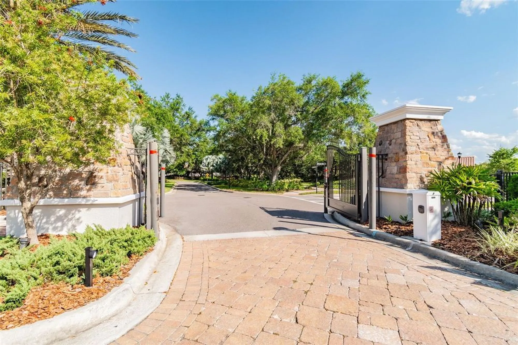 Property Slideshow image 85 of 95 | 8543 grand alberato rd, Tampa, FL, 33647