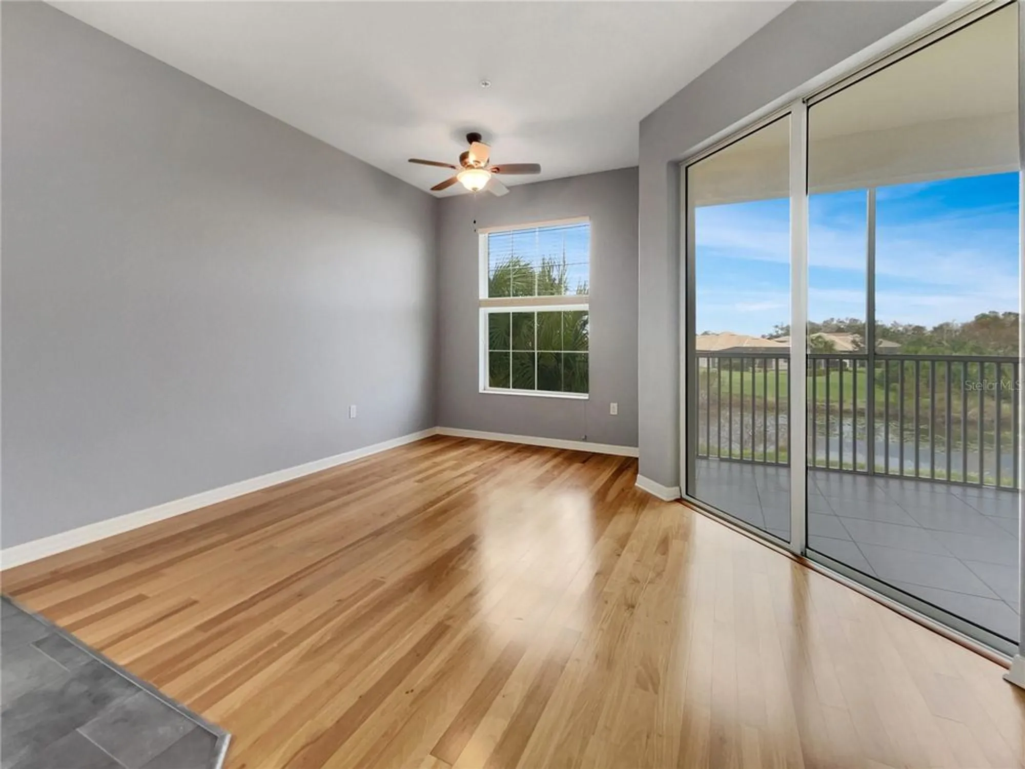 Property Slideshow image 18 of 29 | 1181 burgos dr # 406, Sarasota, FL, 34238
