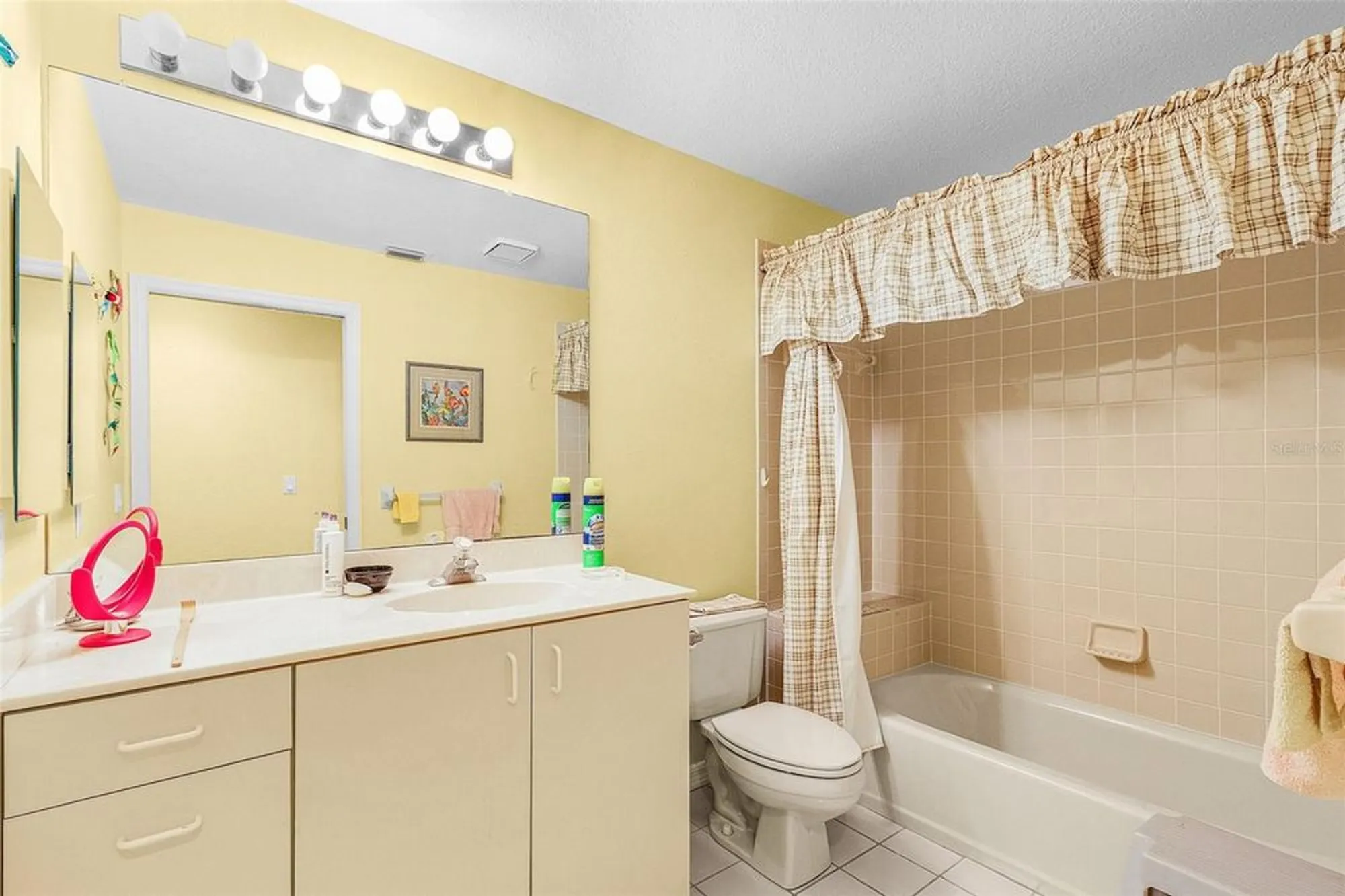 Property Slideshow image 8 of 26 | 14008 willow glen ct 210, Port Charlotte, FL, 33953