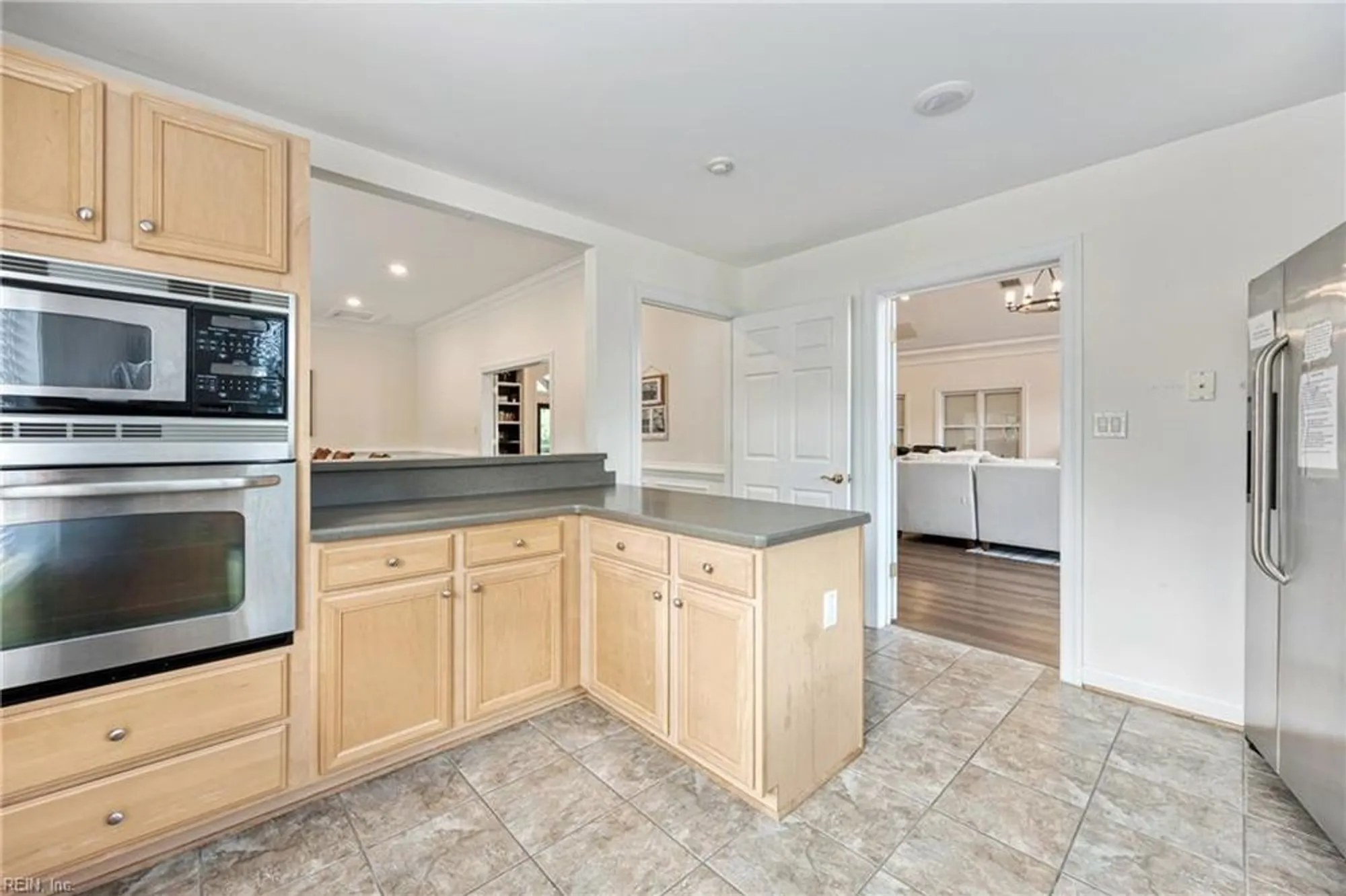 Property Slideshow image 39 of 39 | 221 richmond ave, Smithfield, VA, 23430