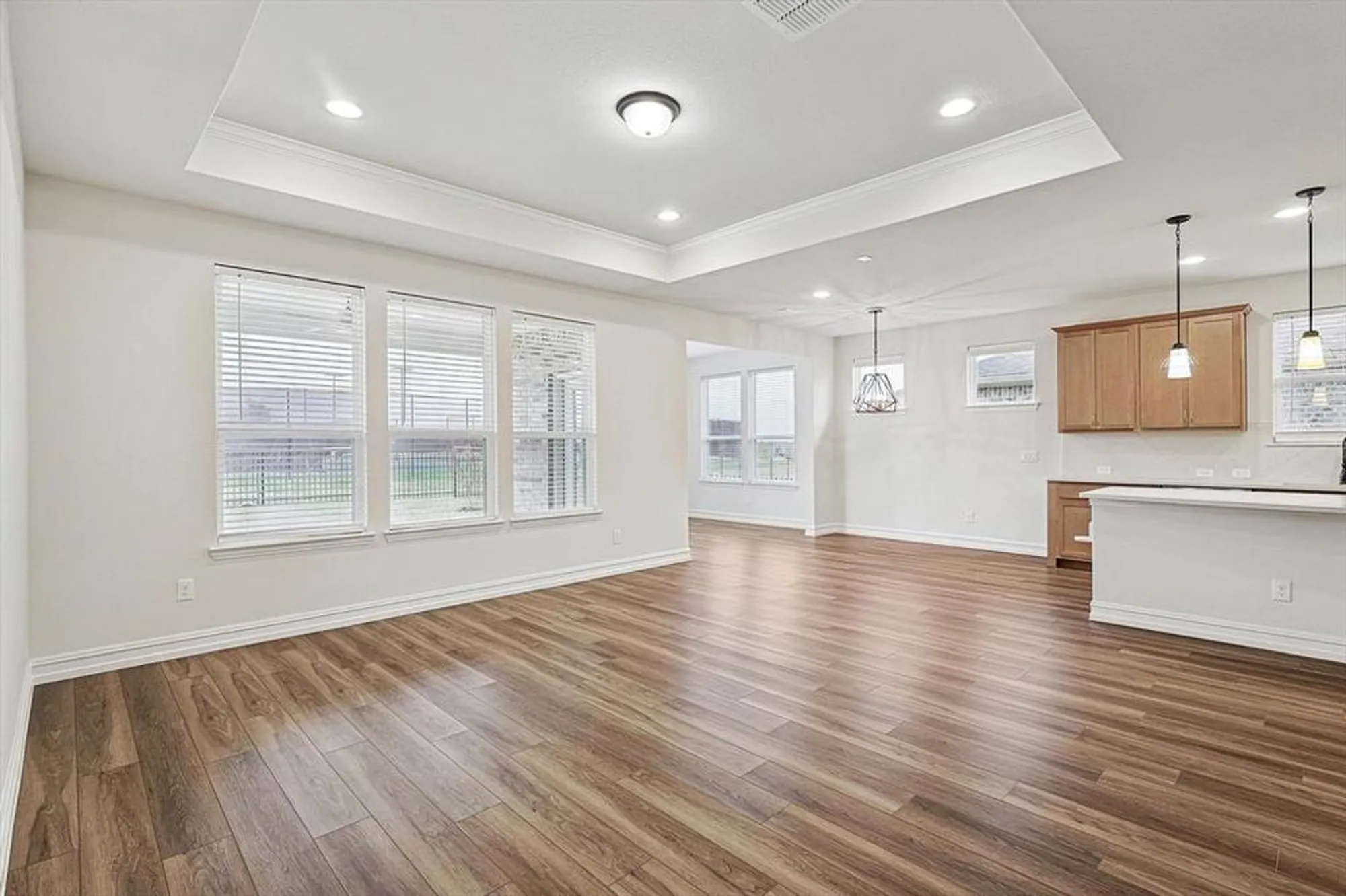 Property Slideshow image 20 of 33 | 948 memorial dr, Aubrey, TX, 76227