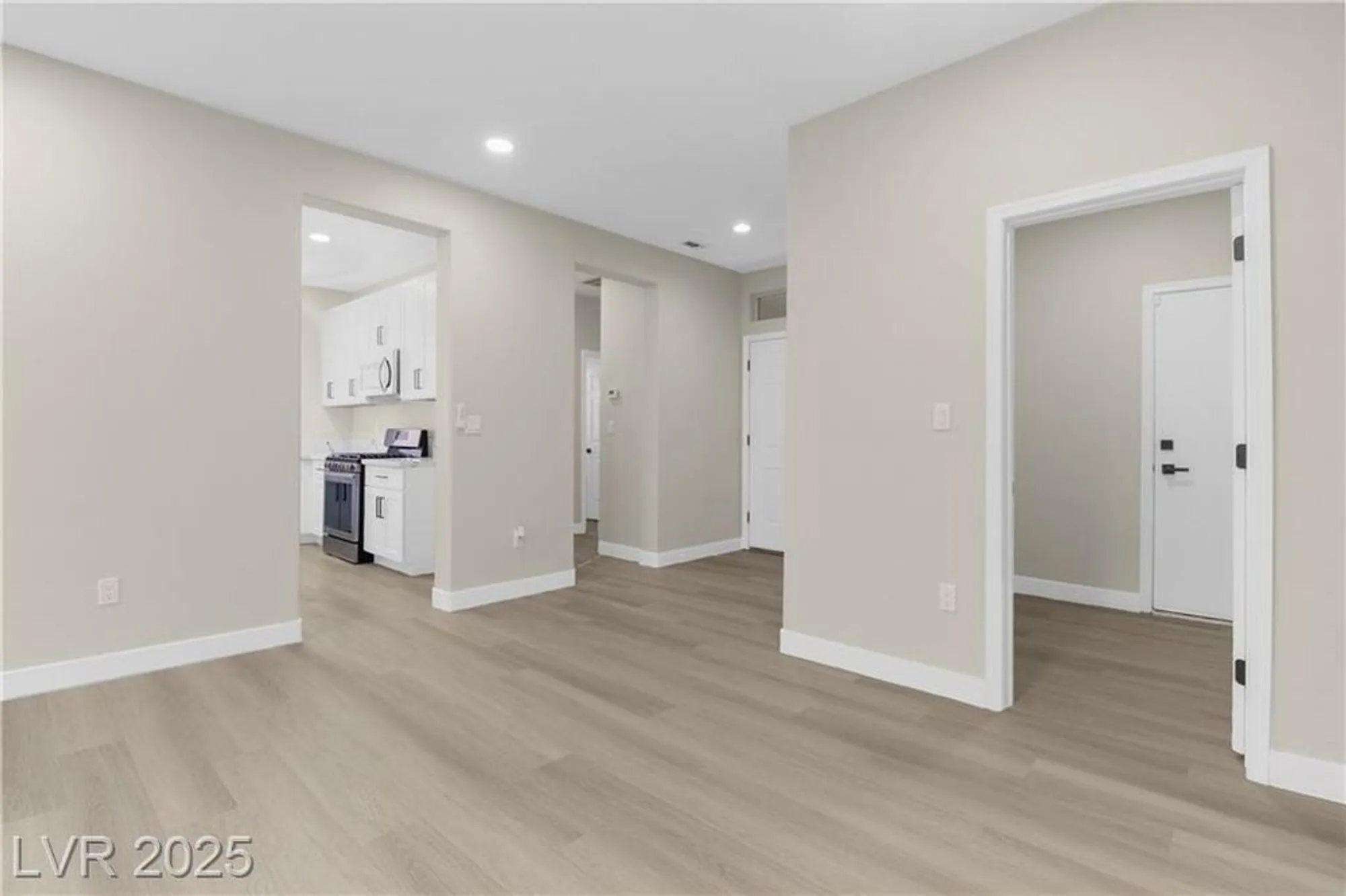 Property Slideshow image 30 of 46 | 2118 high mesa dr, Henderson, NV, 89012