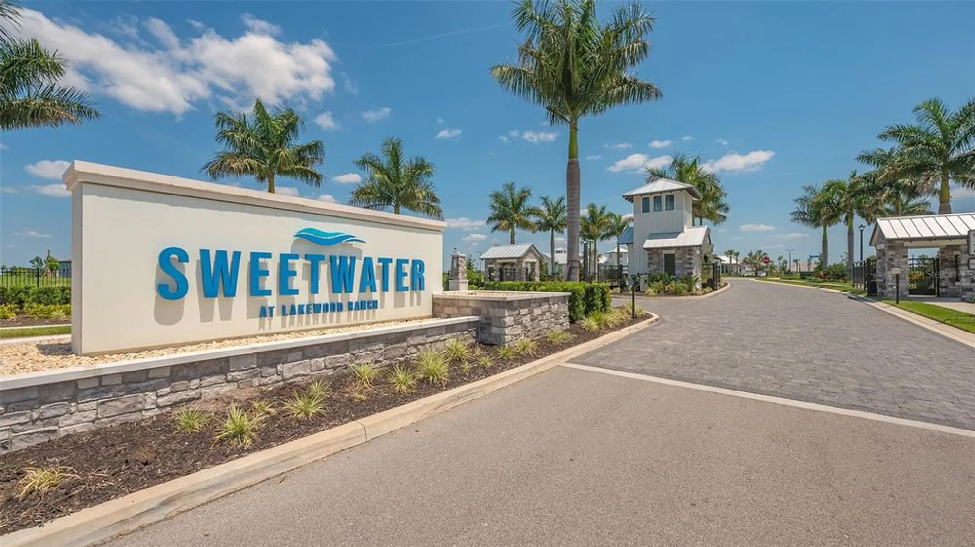 Property Slideshow image 43 of 78 | 17744 savory mist cir, Lakewood Ranch, FL, 34211