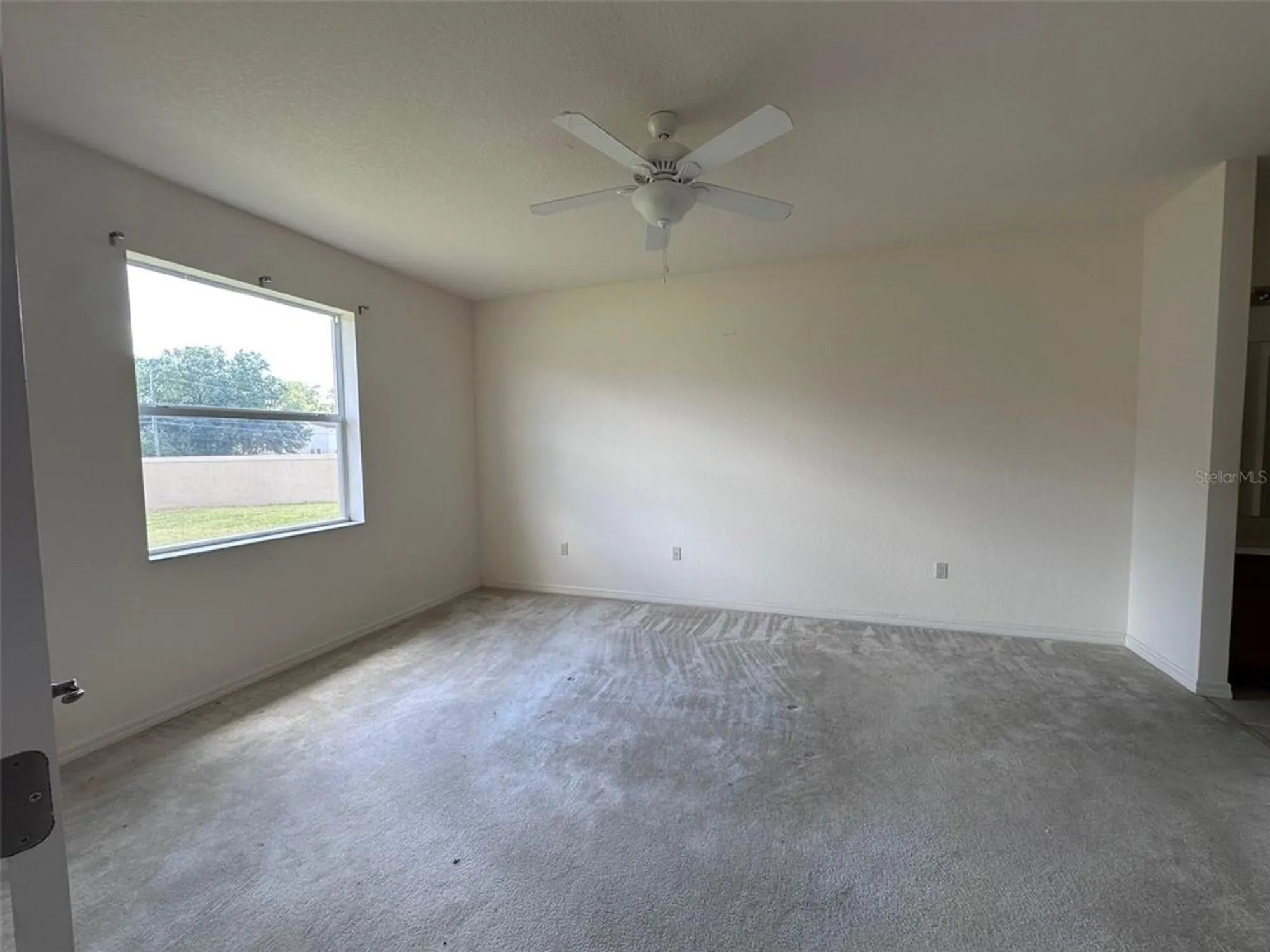 Property Slideshow image 11 of 17 | 1224 vienna square dr, Winter Haven, FL, 33884