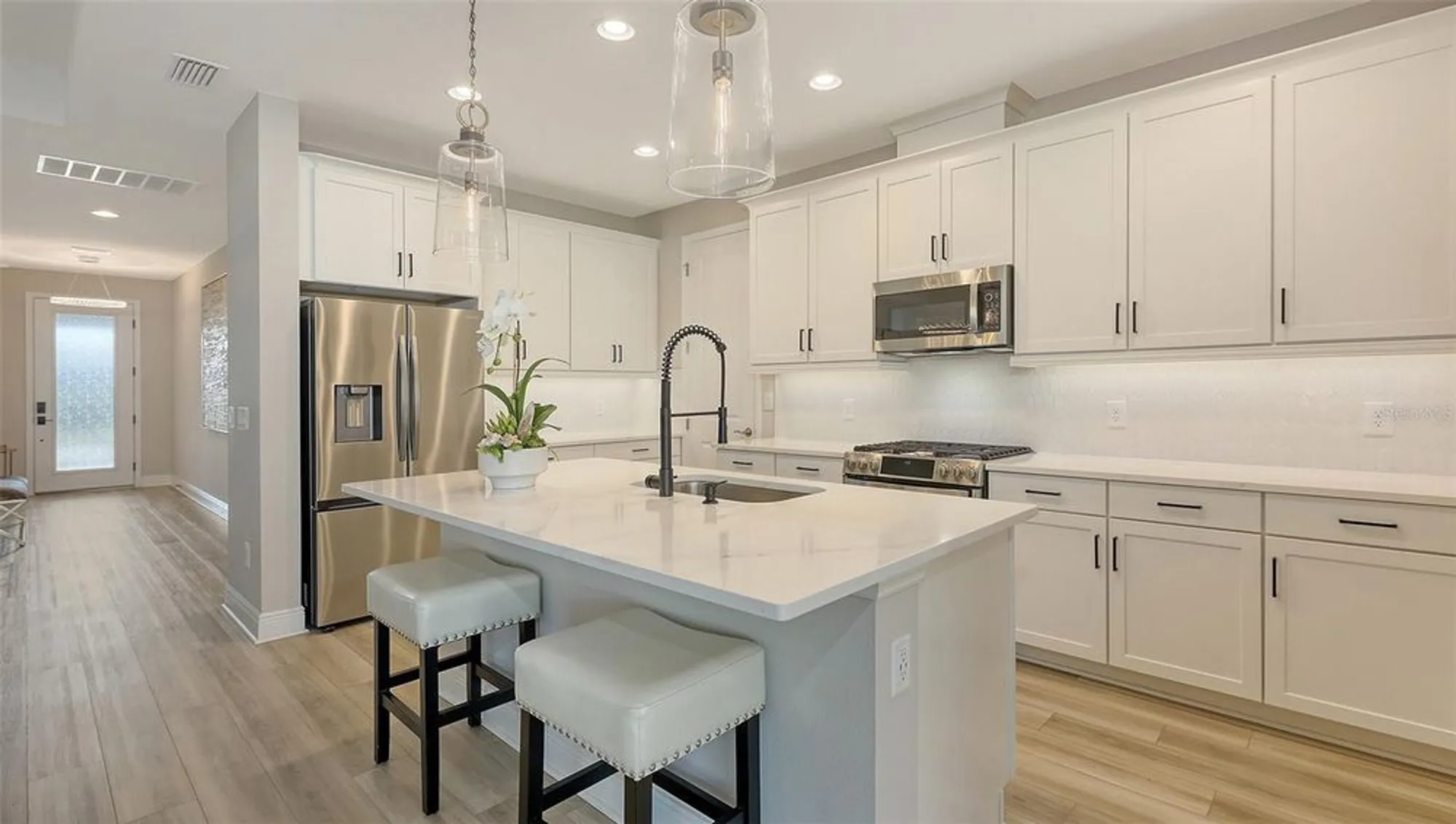 Property Slideshow image 17 of 78 | 17744 savory mist cir, Lakewood Ranch, FL, 34211