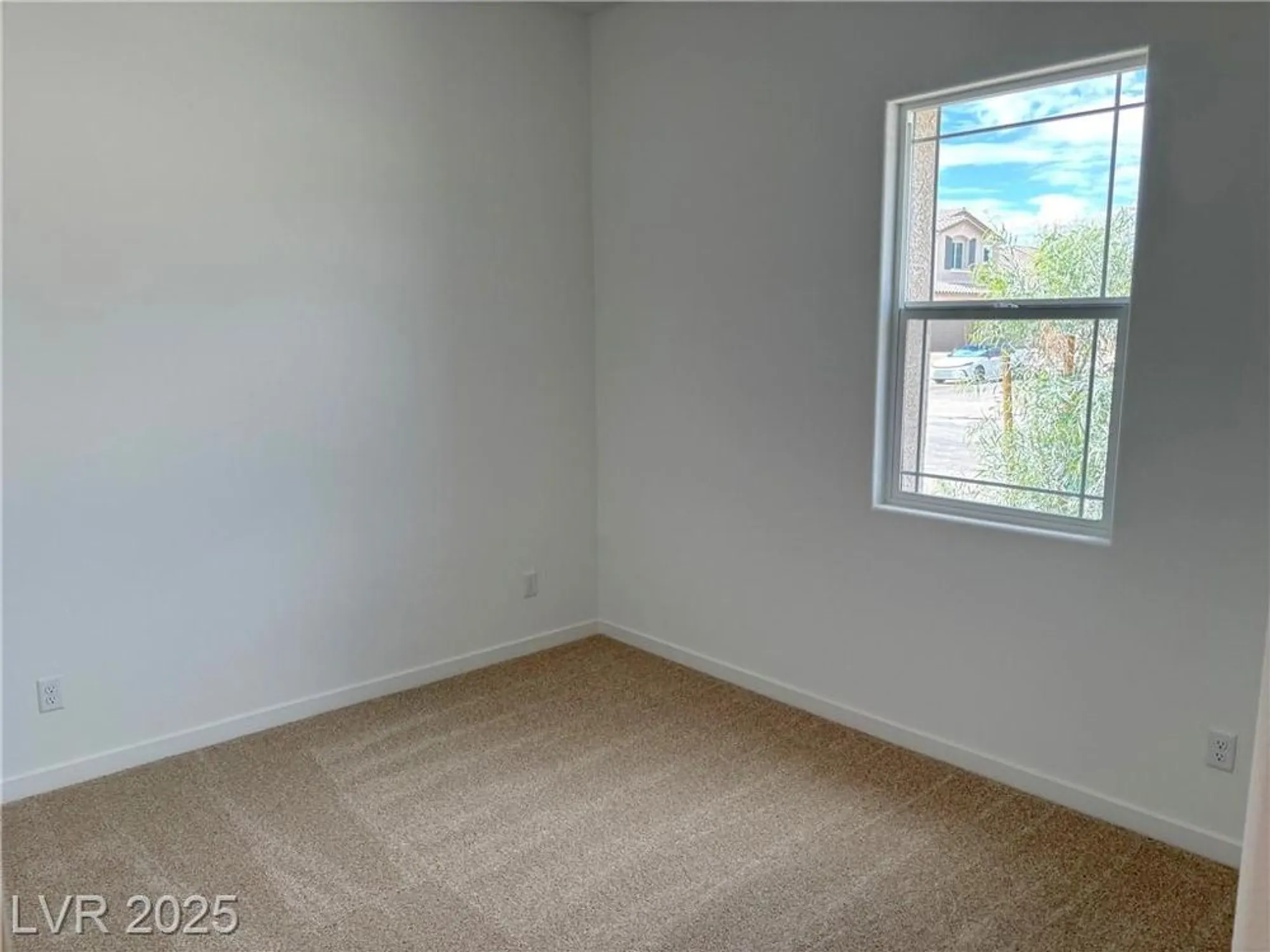 Property Slideshow image 4 of 28 | 5715 victoria falls dr, Pahrump, NV, 89061