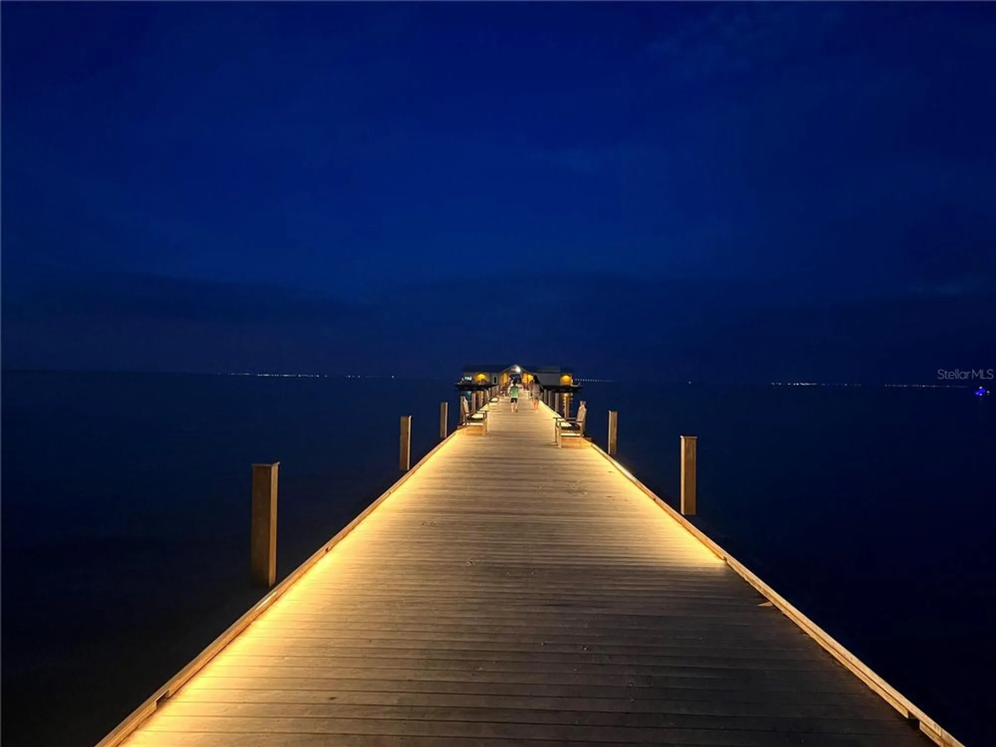 Property Slideshow image 32 of 37 | 967 waterside ln, Bradenton, FL, 34209