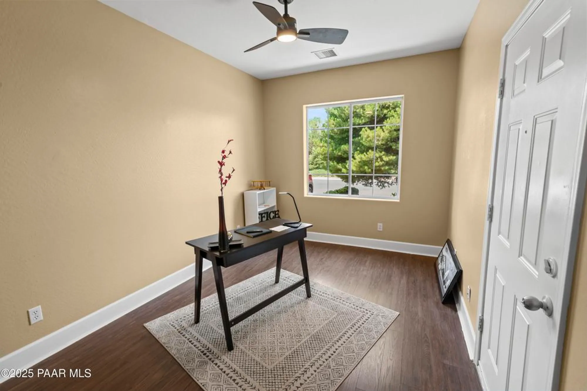 Property Slideshow image 22 of 27 | 7673 e circle wagons way, Prescott Valley, AZ, 86315