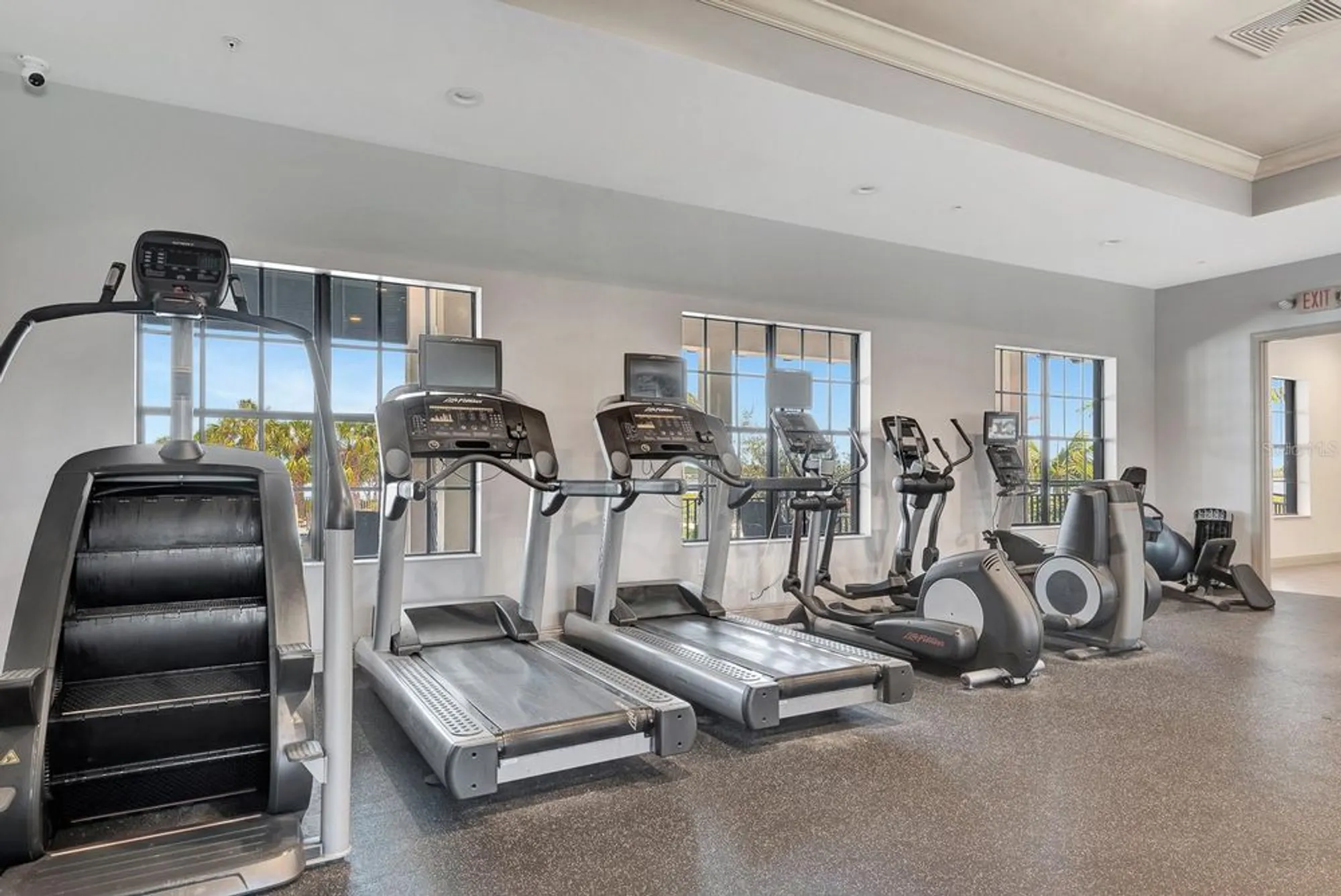 Property Slideshow image 71 of 85 | 915 tidewater shores loop, Bradenton, FL, 34208