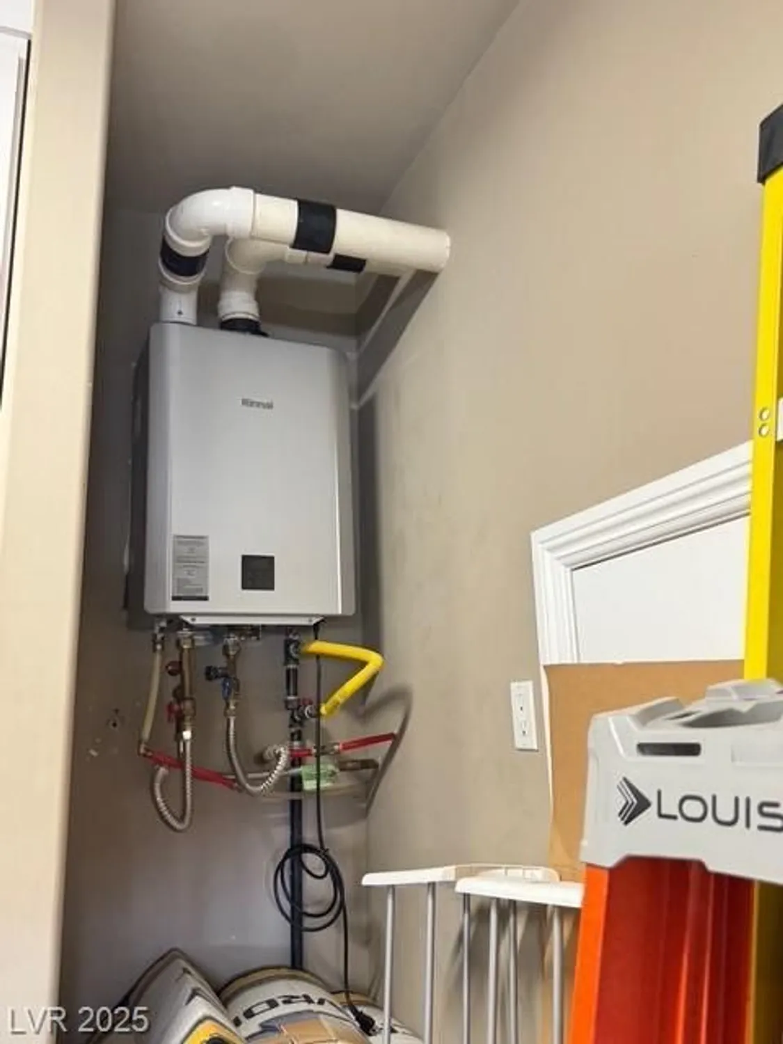 Property Slideshow image 44 of 47 | 4507 denaro dr, Las Vegas, NV, 89135