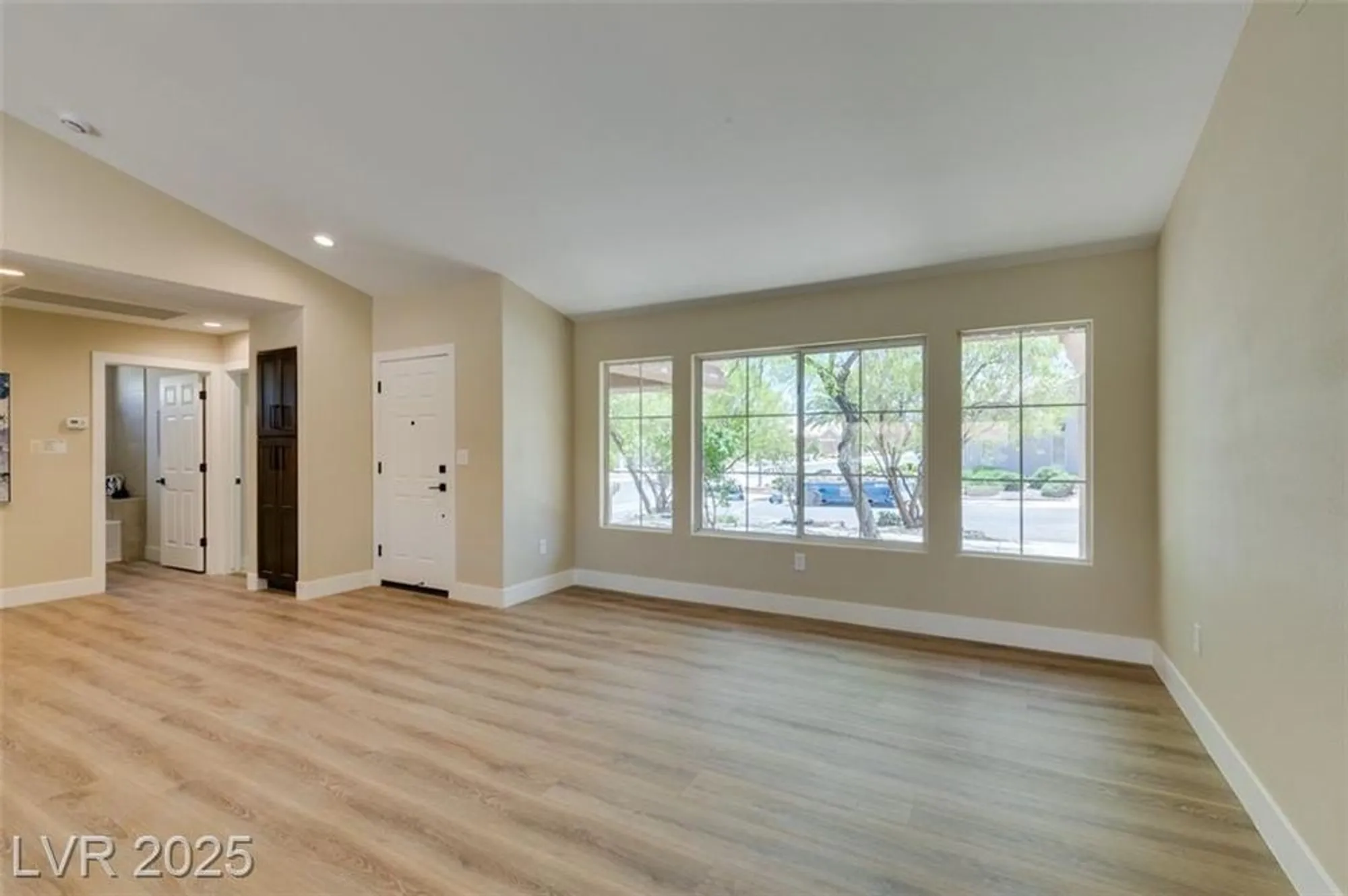 Property Slideshow image 7 of 30 | 9800 rosamond dr, Las Vegas, NV, 89134