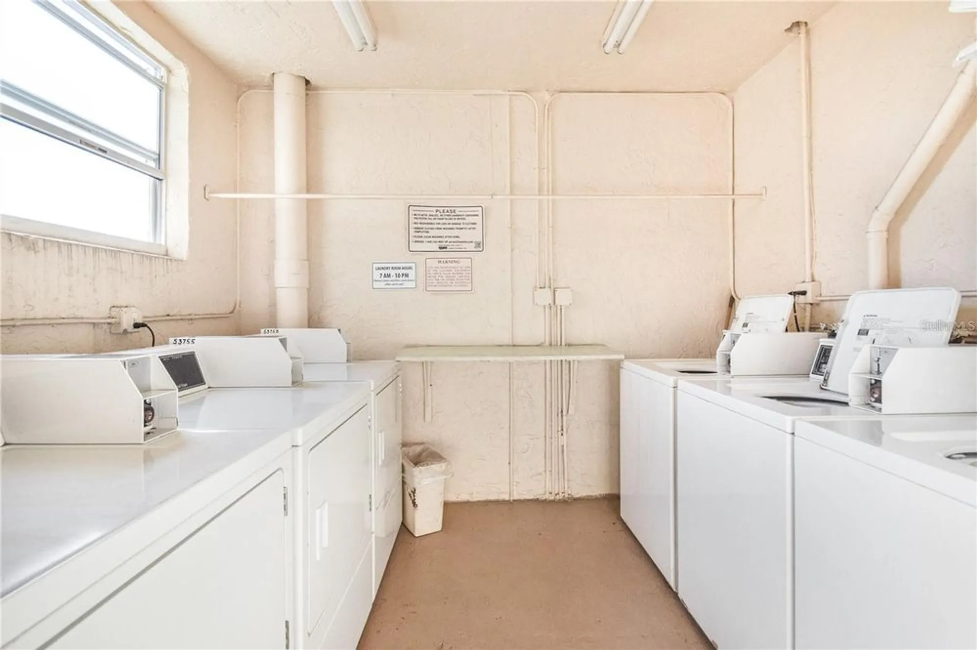 Property Slideshow image 30 of 43 | 3617 lake bayshore dr j-401, Bradenton, FL, 34205