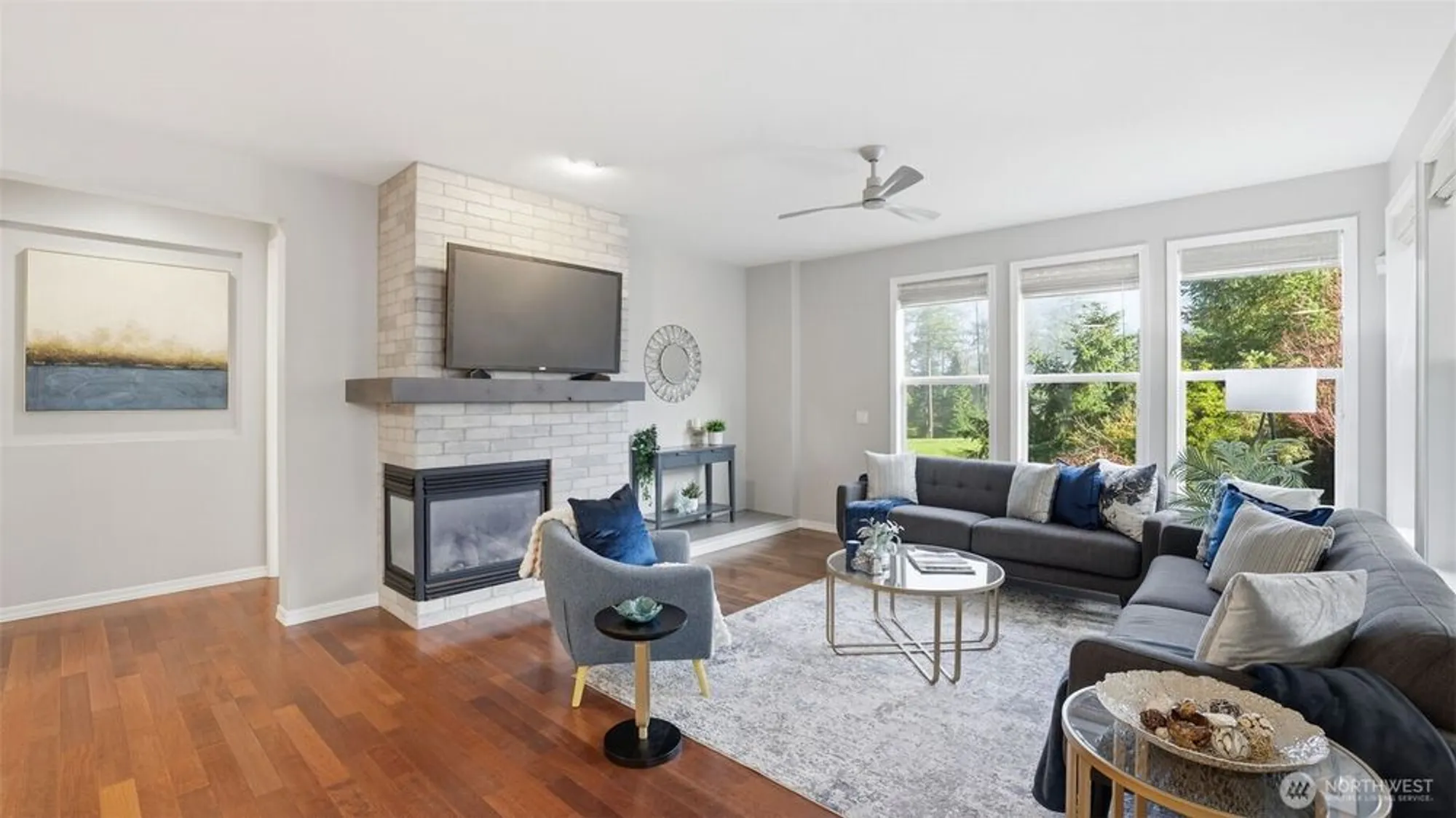 Property Slideshow image 9 of 40 | 12832 231st pl, Redmond, WA, 98053