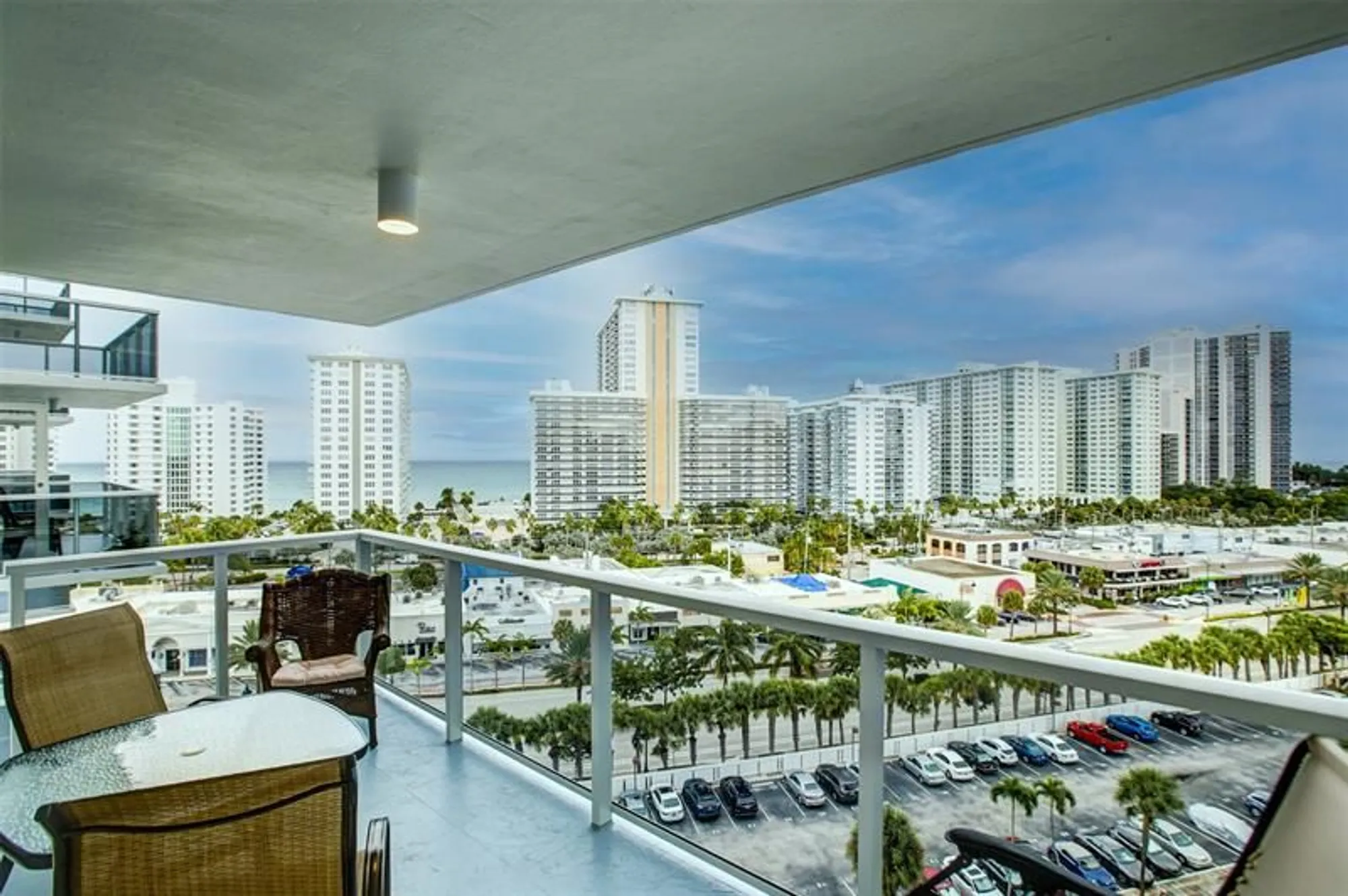 Property Slideshow image 5 of 24 | 3300 ne 36th st 1011, Fort Lauderdale, FL, 33308