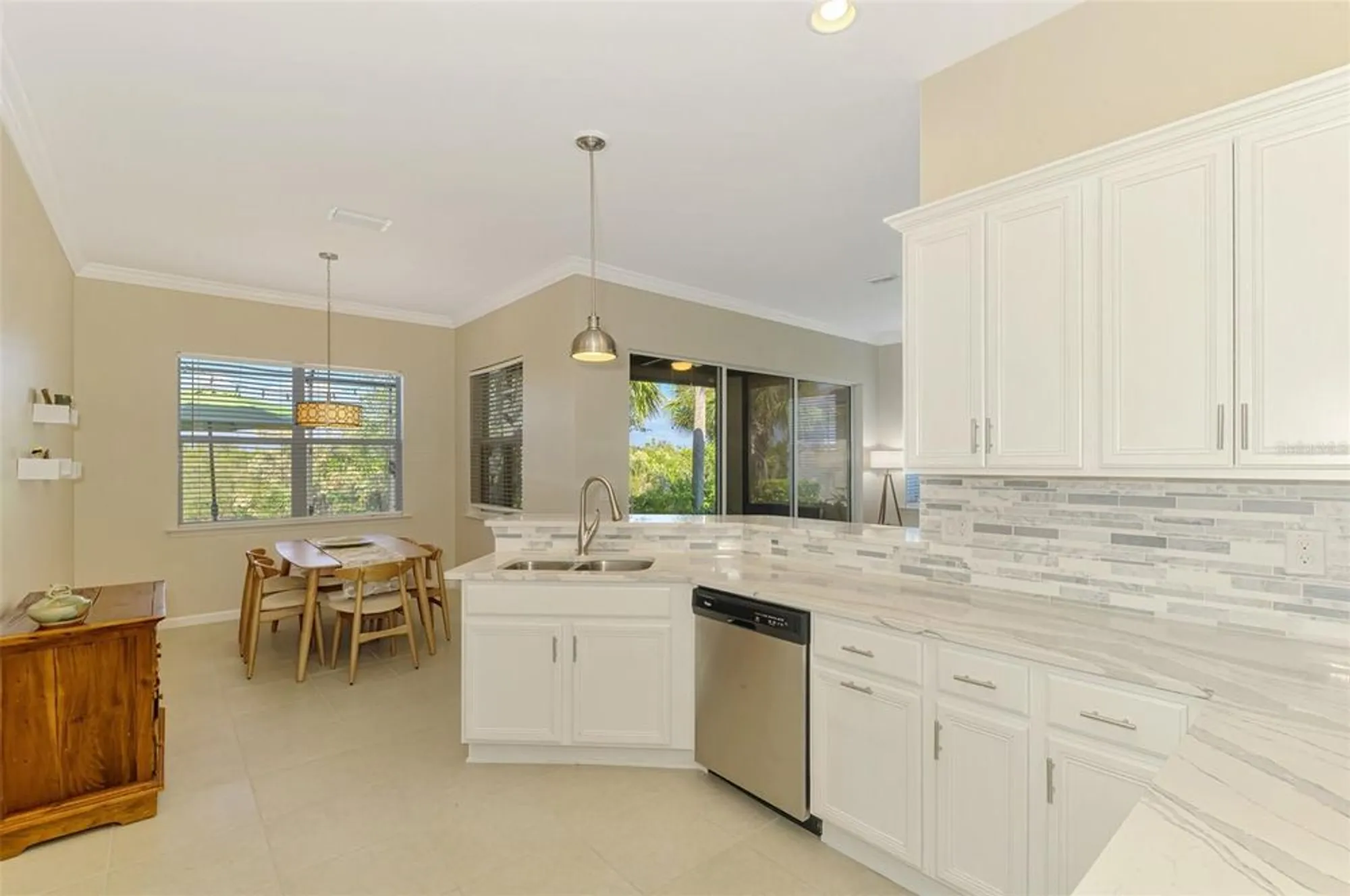 Property Slideshow image 22 of 89 | 4751 club dr, Port Charlotte, FL, 33953