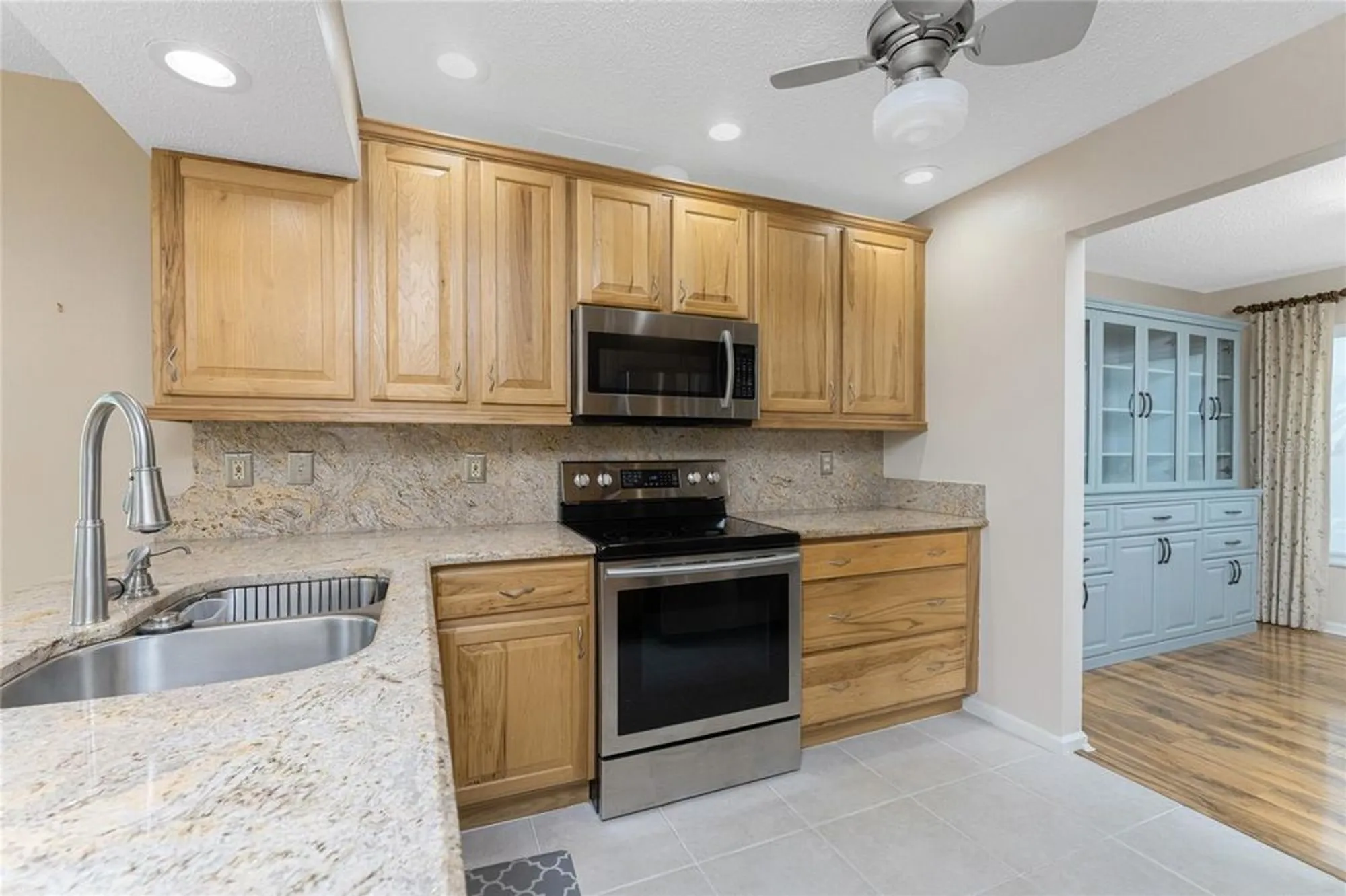 Property Slideshow image 17 of 65 | 336 indian key way 100, Englewood, FL, 34223
