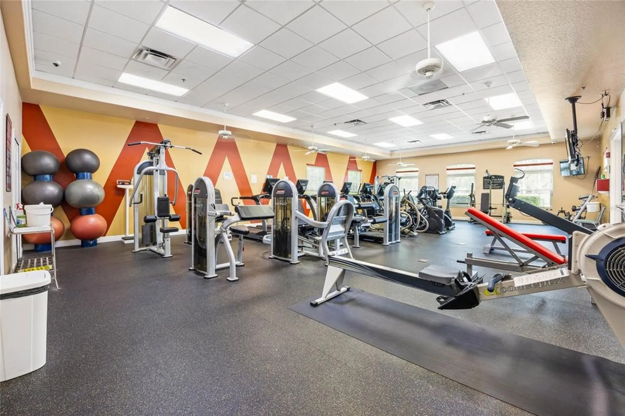 Property Slideshow image 30 of 38 | 15092 sw 14th avenue rd, Ocala, FL, 34473