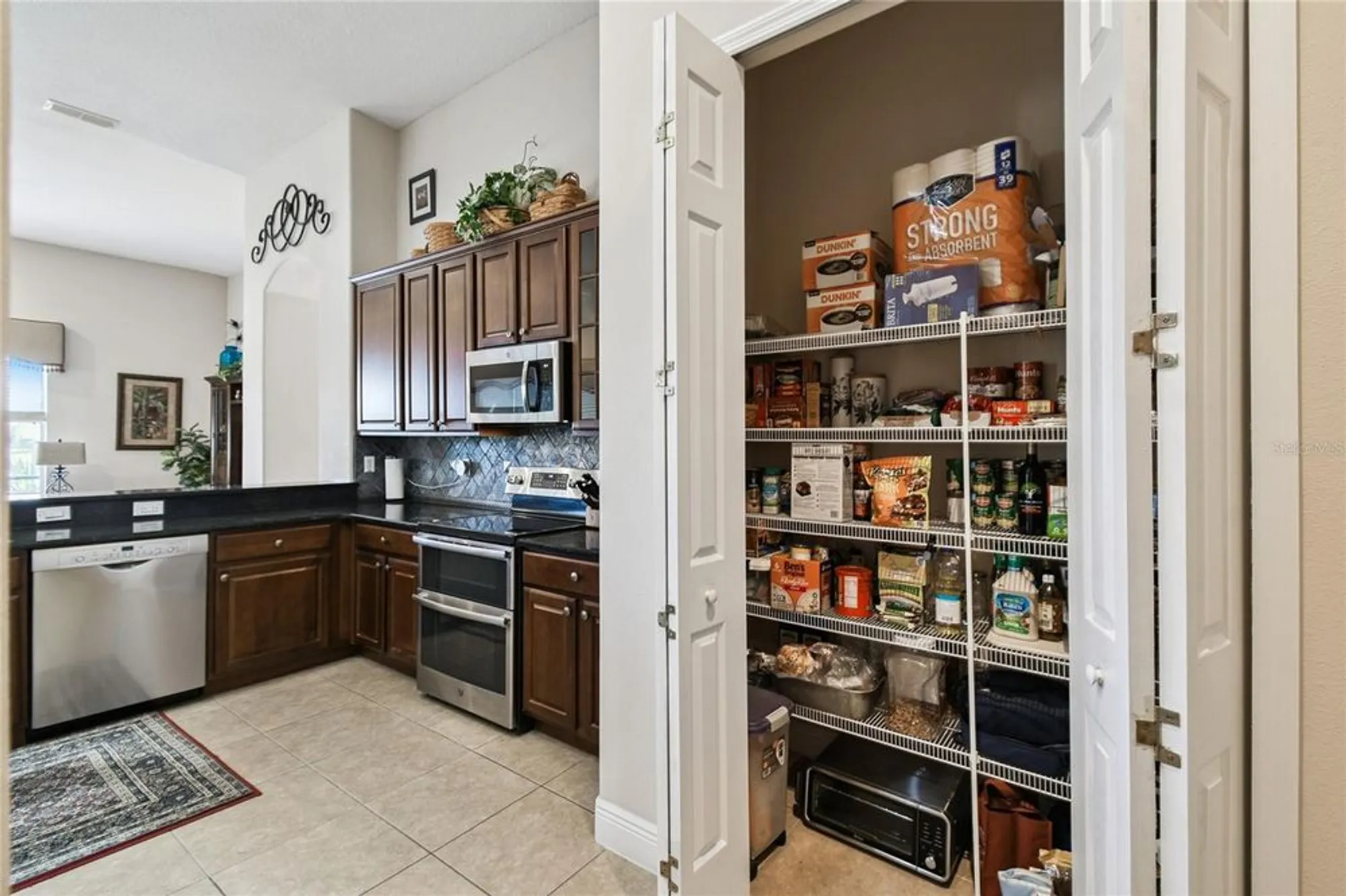 Property Slideshow image 19 of 83 | 116 amalfi ln, Poinciana, FL, 34759