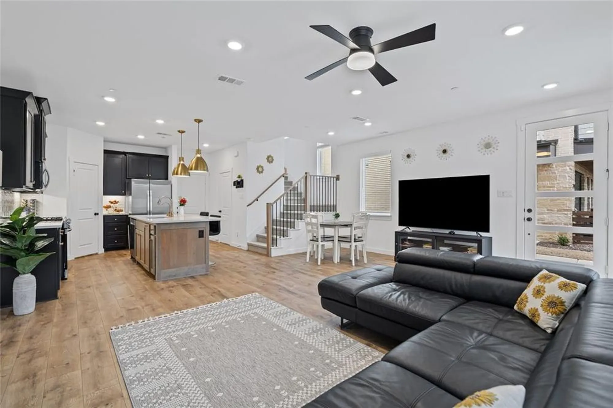 Property Slideshow image 10 of 40 | 801 cavitt ct, Prosper, TX, 75078