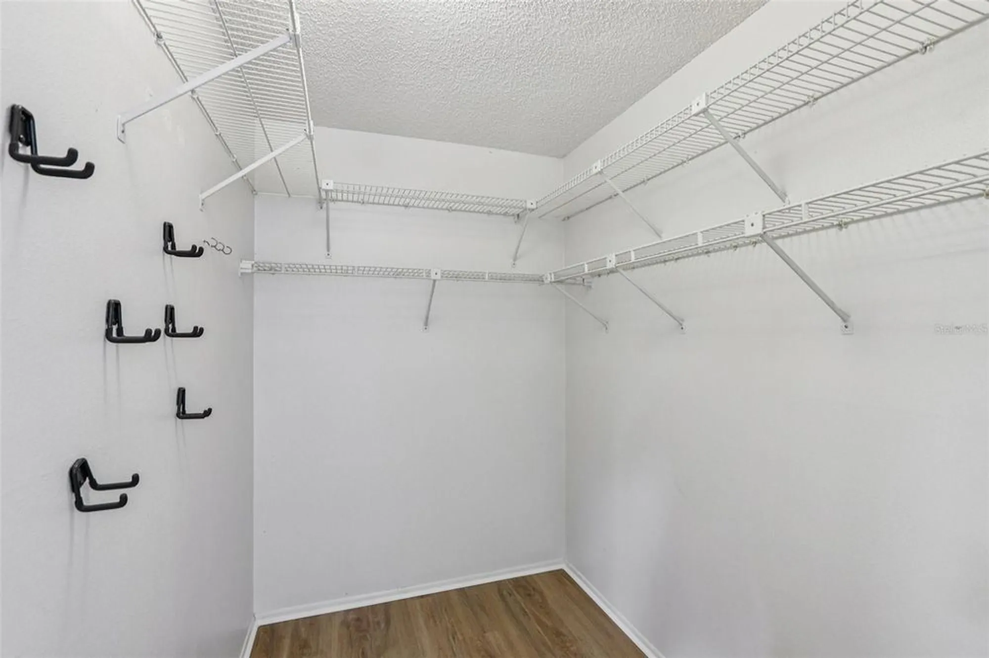 Property Slideshow image 16 of 23 | 11211 rollingwood dr, Port Richey, FL, 34668