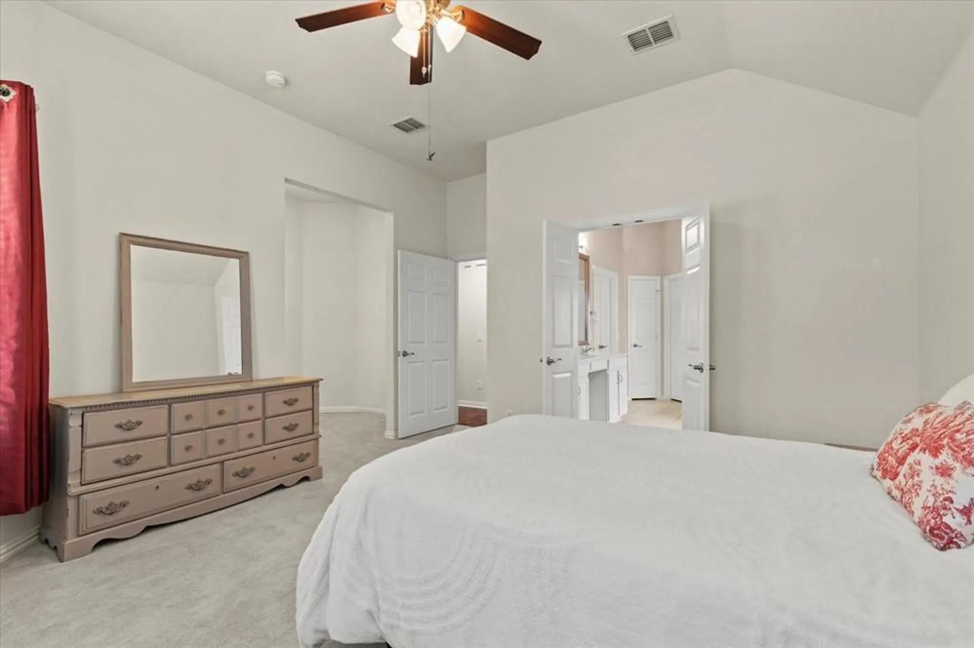 Property Slideshow image 16 of 37 | 927 oakland hills dr, Fairview, TX, 75069