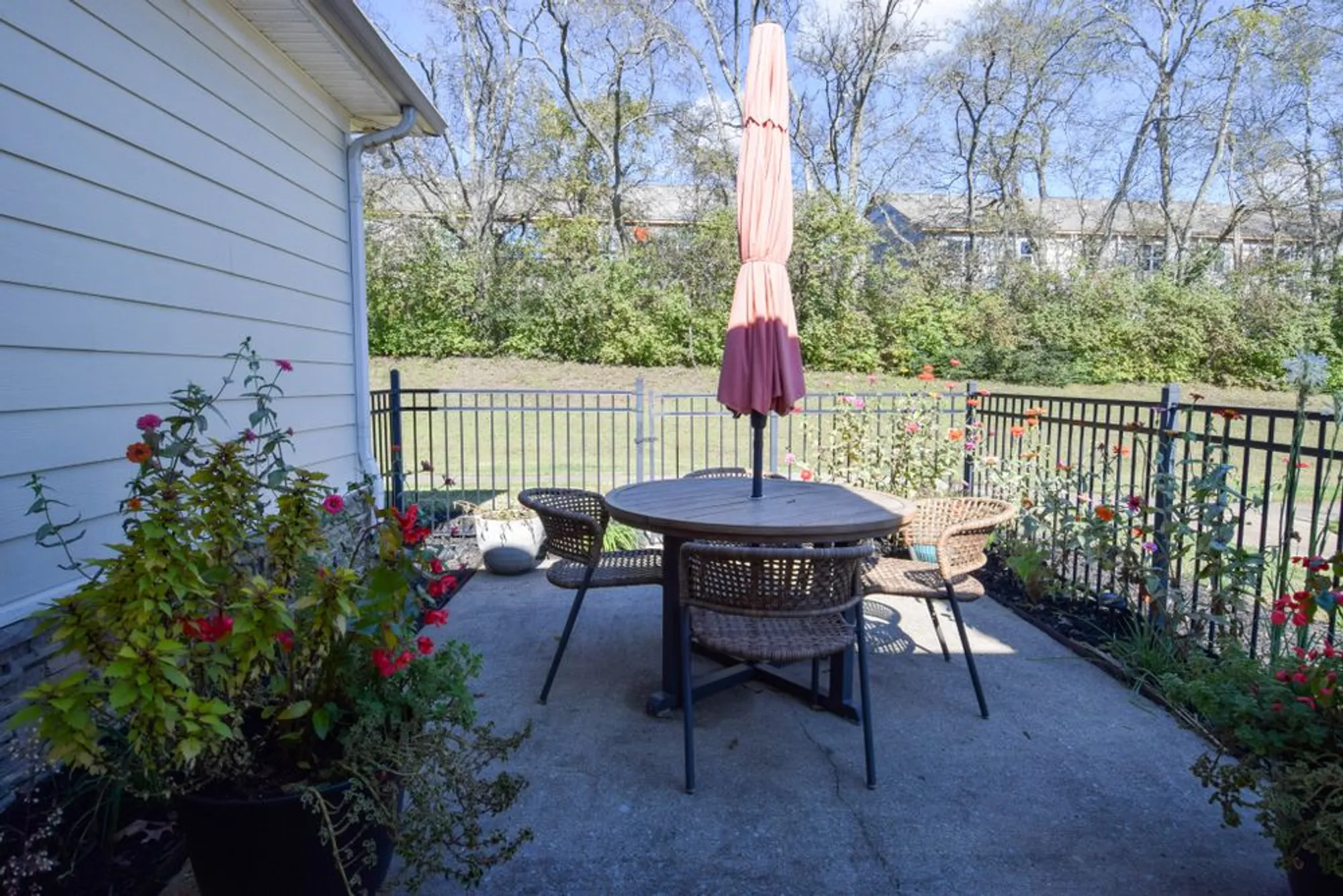 Property Slideshow image 16 of 55 | 825 browns ln, Gallatin, TN, 37066