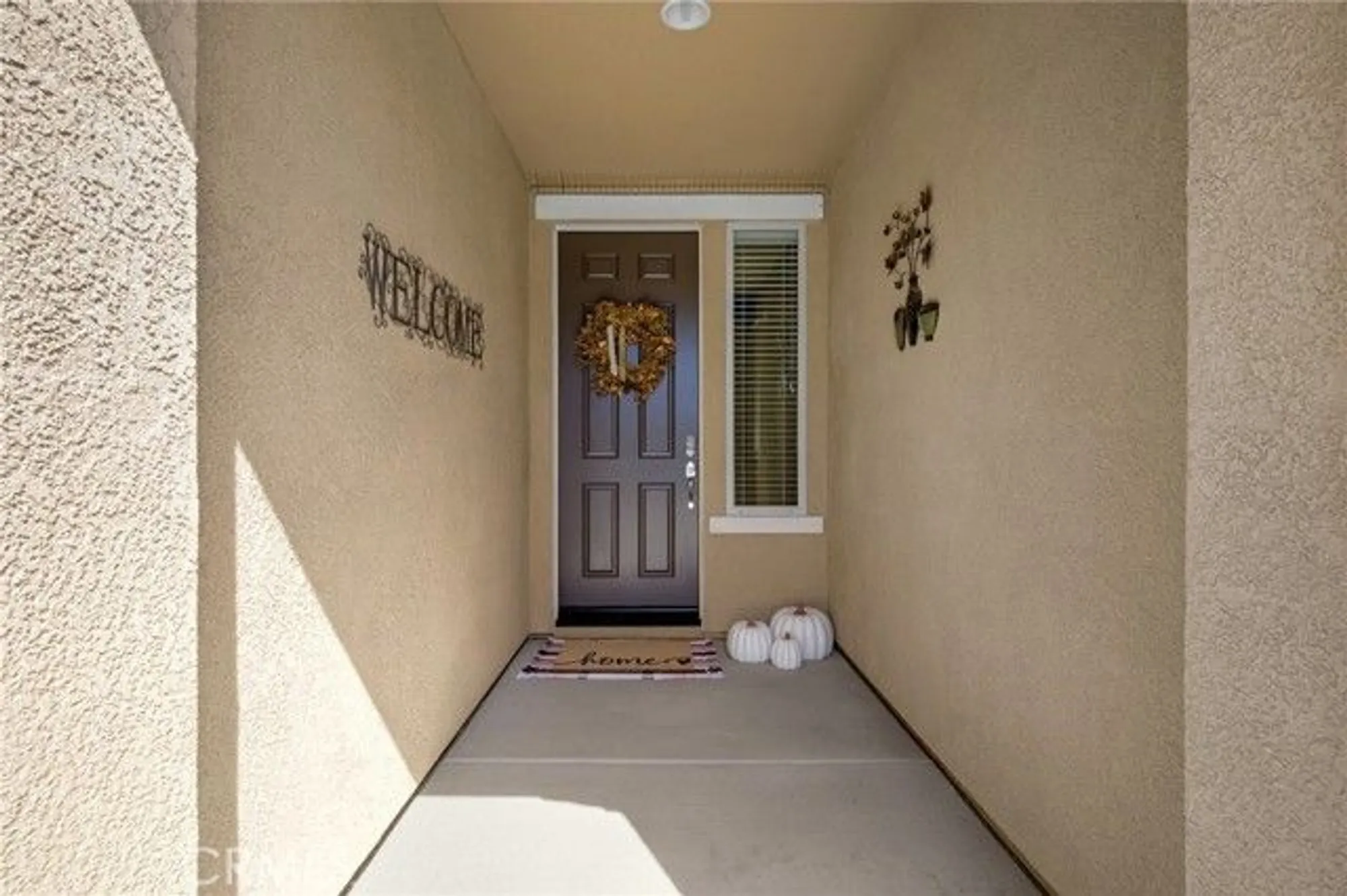 Property Slideshow image 4 of 43 | 5584 corte del mar, Hemet, CA, 92545