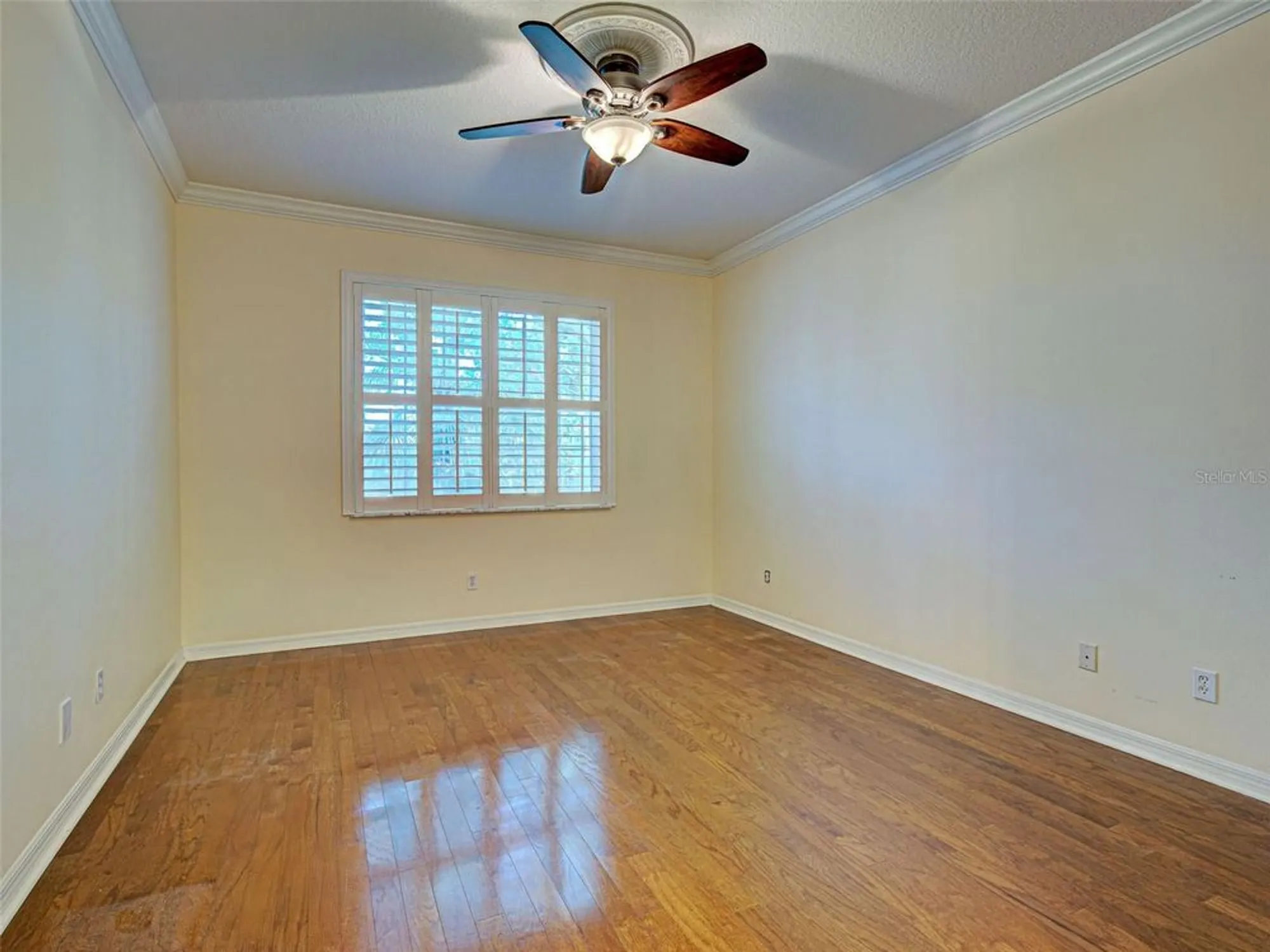 Property Slideshow image 23 of 54 | 912 barclay ct, Venice, FL, 34293