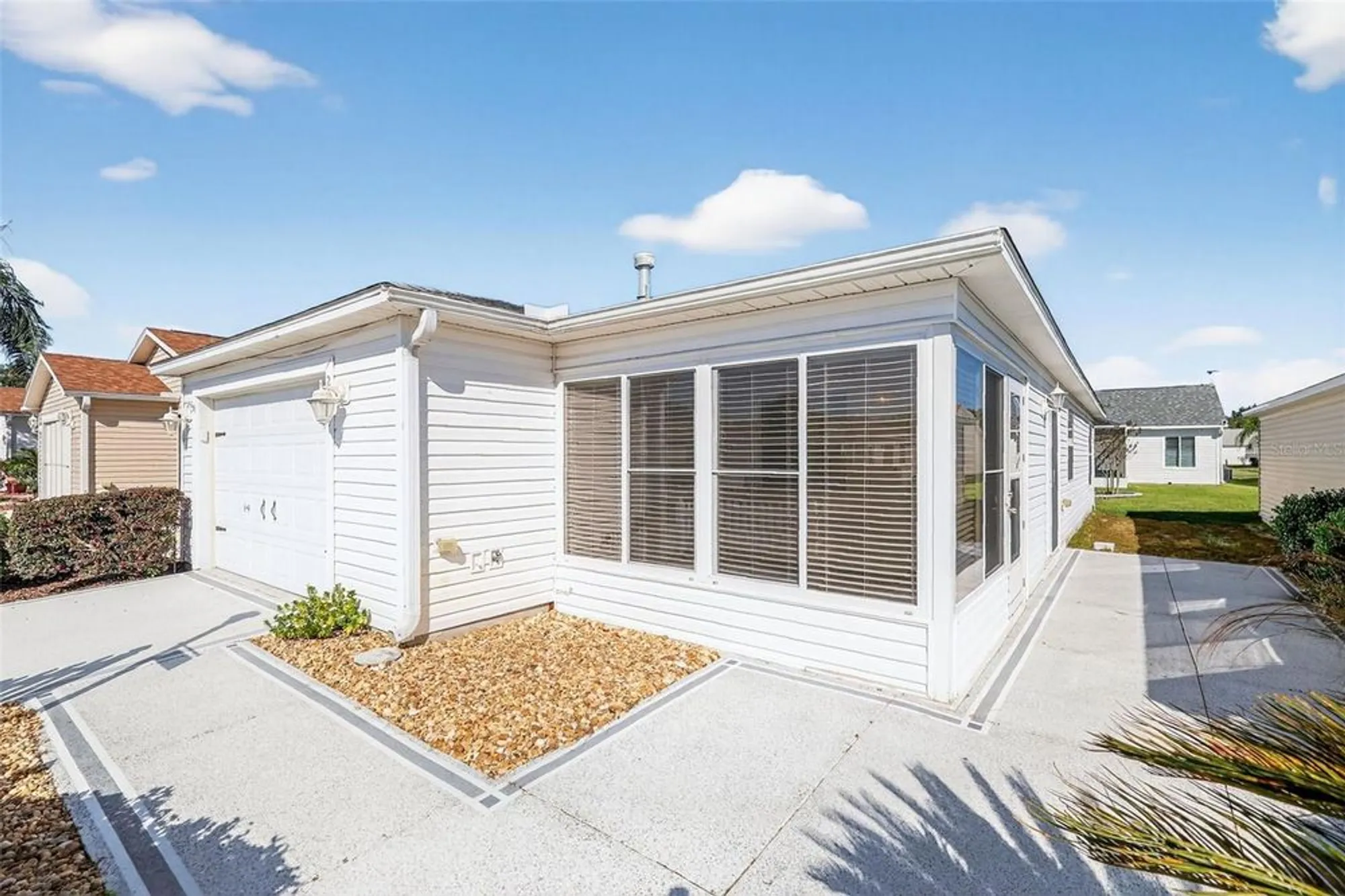 Property Slideshow image 32 of 35 | 2475 laurel bay ln, The Villages, FL, 32162