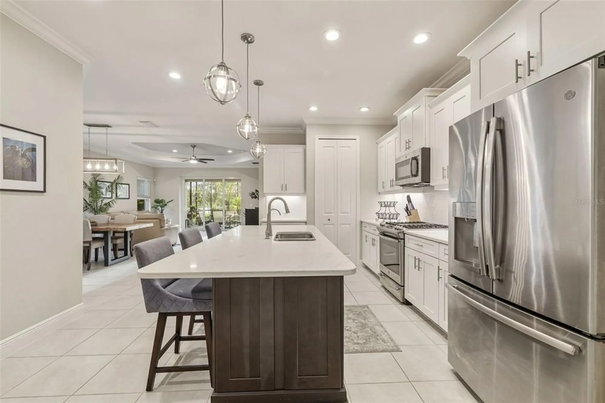 Property Slideshow image 13 of 54 | 3102 sky blue cv, Bradenton, FL, 34211