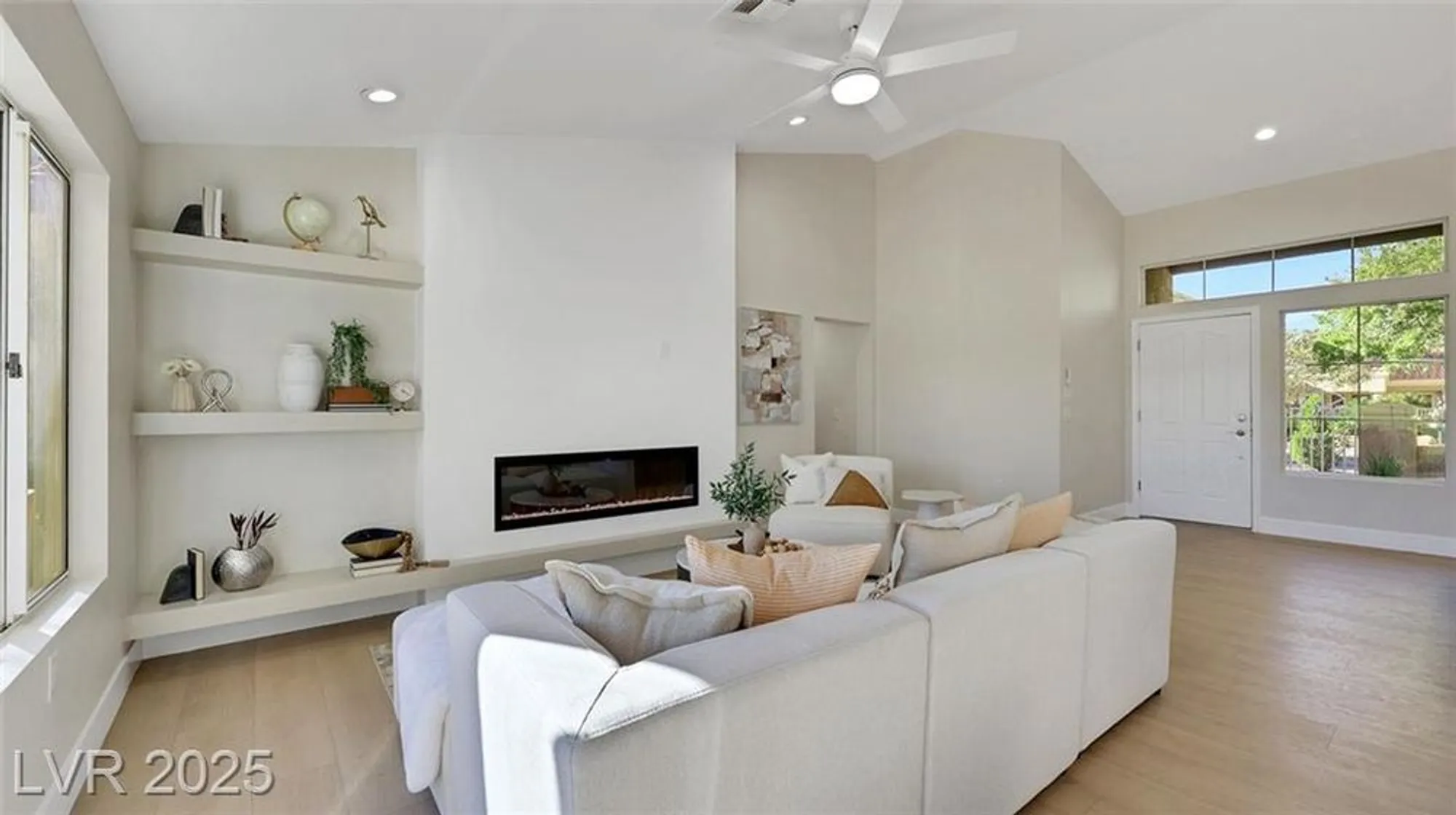 Property Slideshow image 14 of 34 | 8901 litchfield ave, Las Vegas, NV, 89134