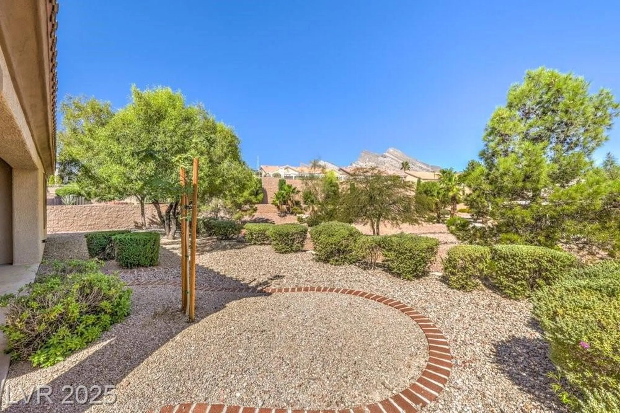 Property Slideshow image 30 of 39 | 11008 summers end ave, Las Vegas, NV, 89134