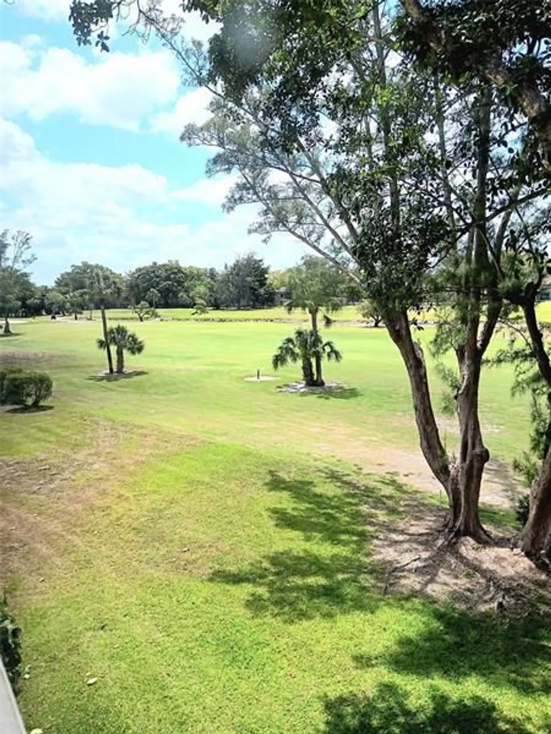 Property Slideshow image 21 of 39 | 1055 country club dr 301, Margate, FL, 33063