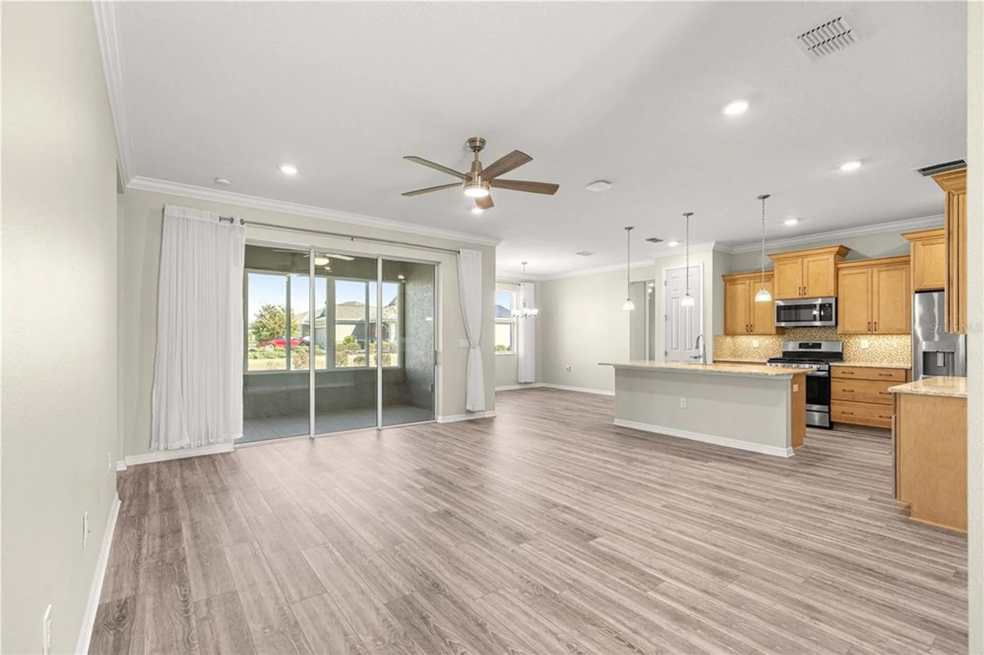 Property Slideshow image 7 of 28 | 10597 sw 90th street rd, Ocala, FL, 34481