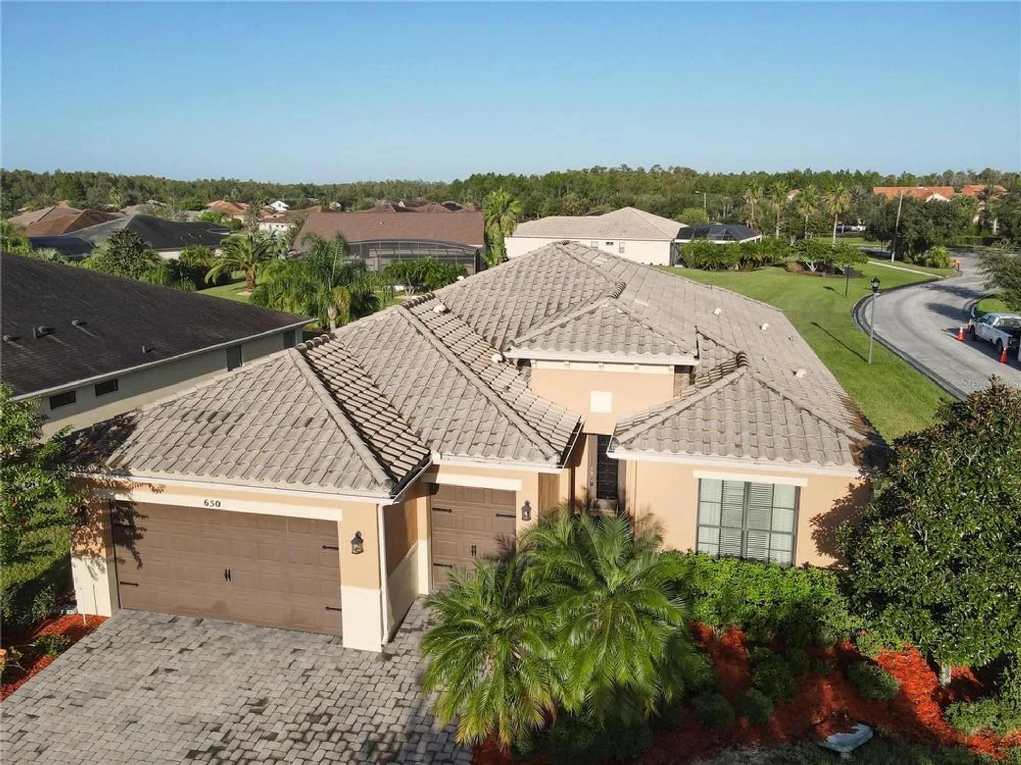 Property Slideshow image 6 of 61 | 650 carmel ln, Kissimmee, FL, 34759