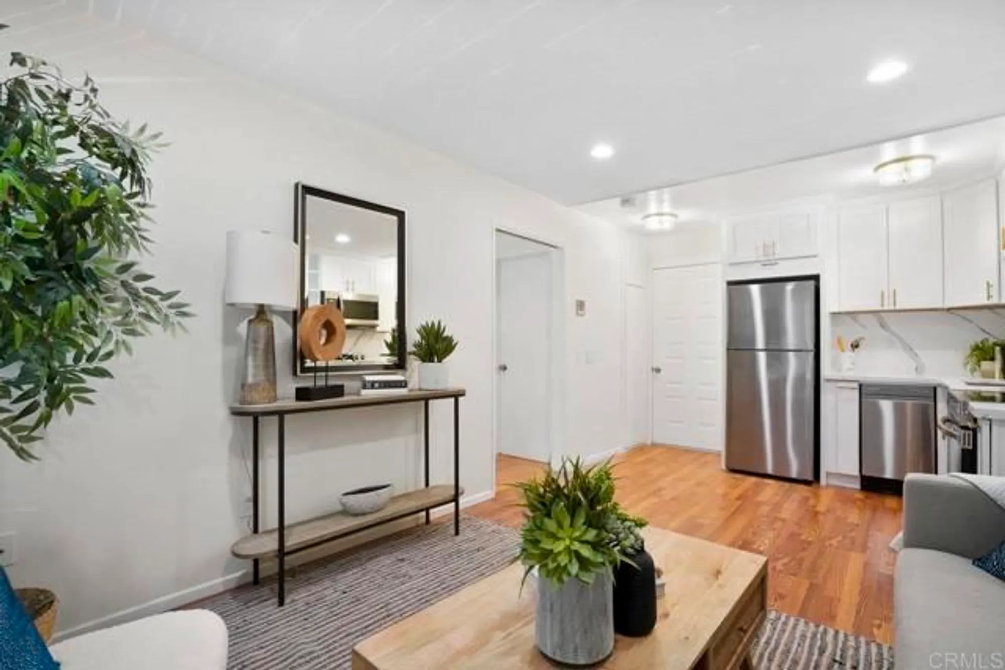 Property Slideshow image 3 of 13 | 3776 alabama st 117, San Diego, CA, 92104