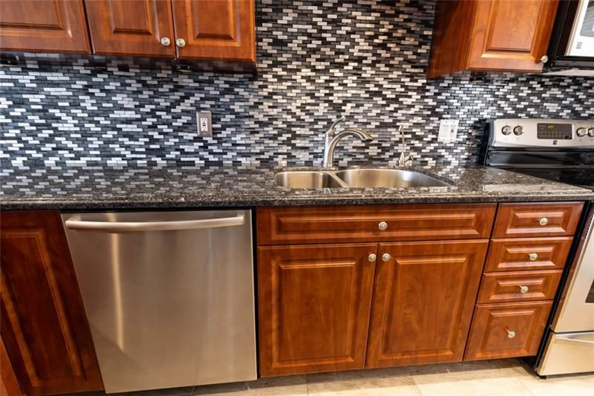 Property Slideshow image 47 of 67 | 7855 nw 5th ct 201, Margate, FL, 33063