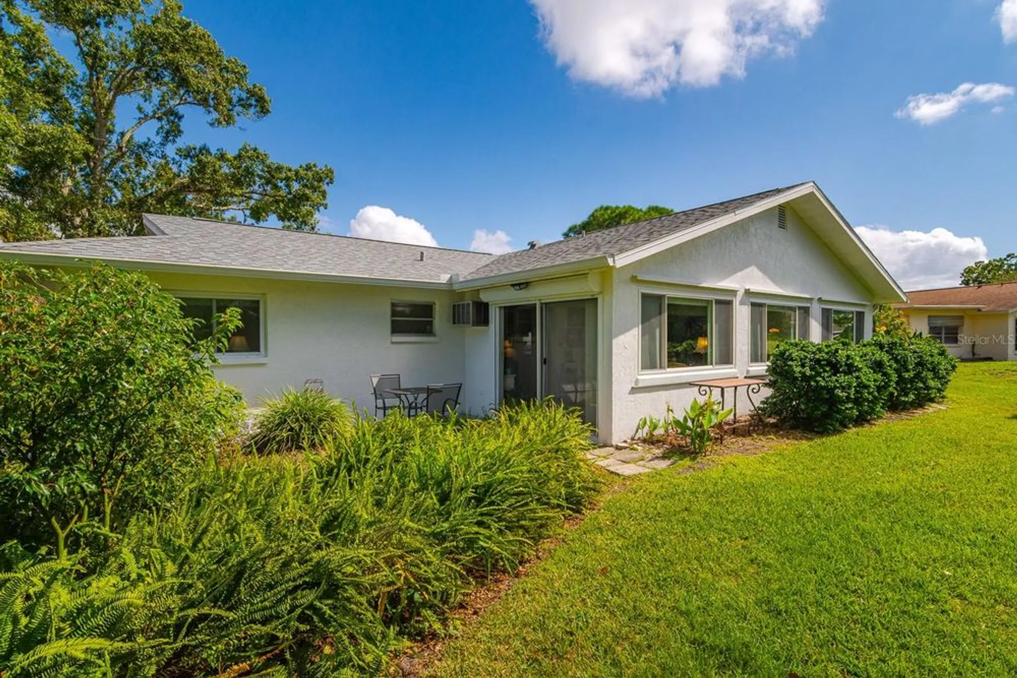 Property Slideshow image 3 of 45 | 1212 timberbrooke dr, Palm Harbor, FL, 34684