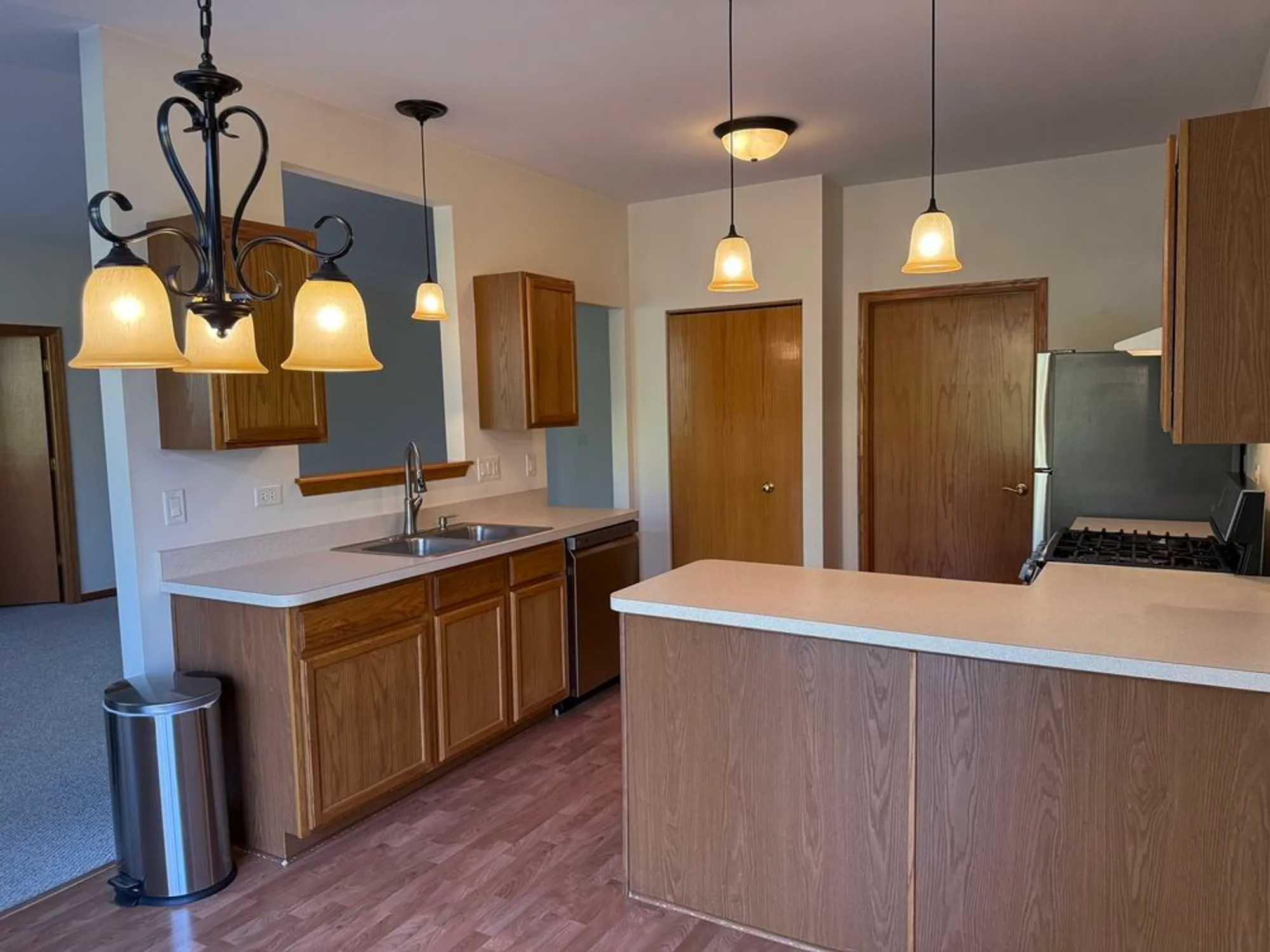 Property Slideshow image 5 of 21 | 17009 mendota dr # 17009, Lockport, IL, 60441